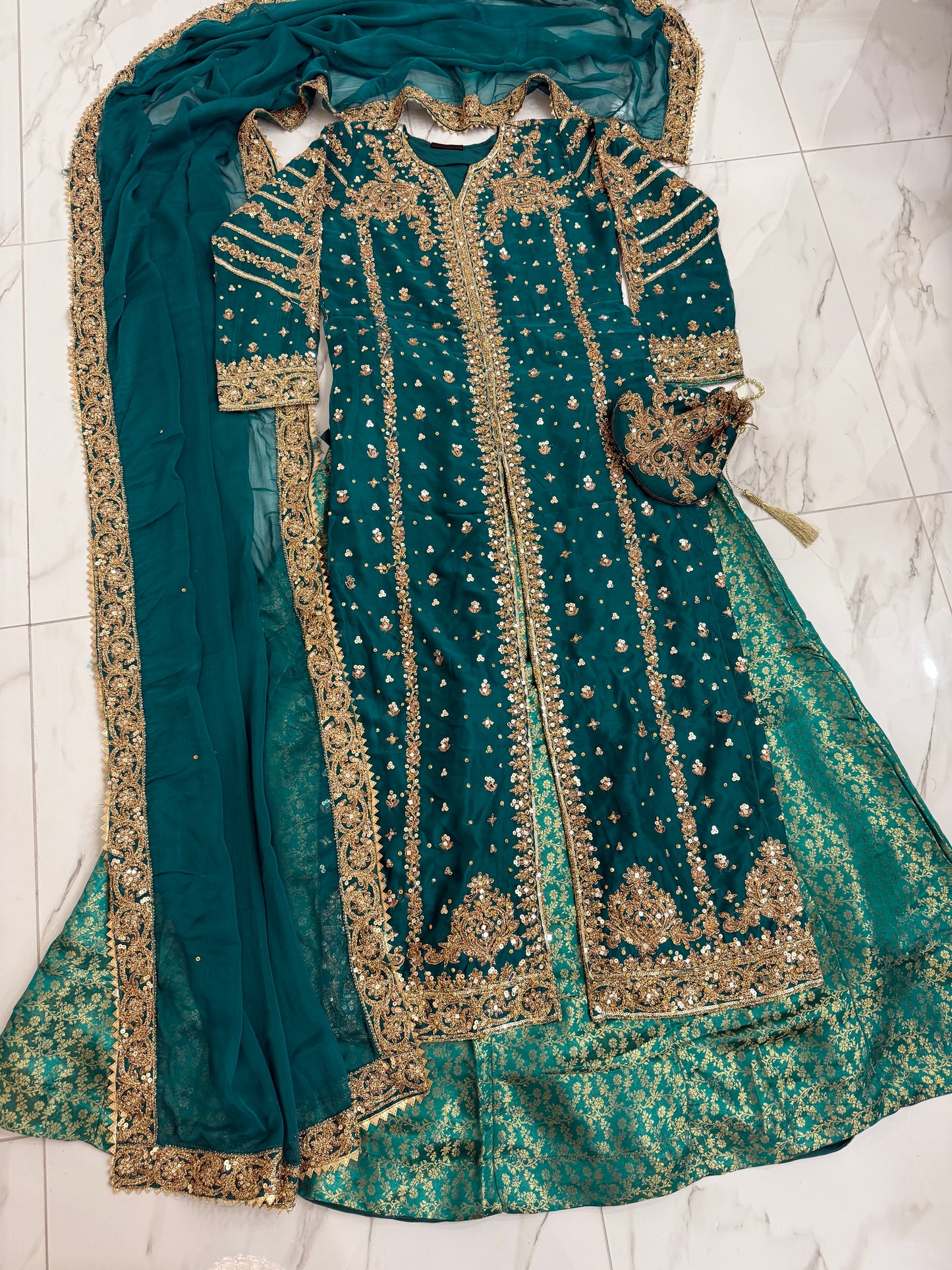 JANNAT TEAL - Embroidered chiffon kameez with brocade lengha