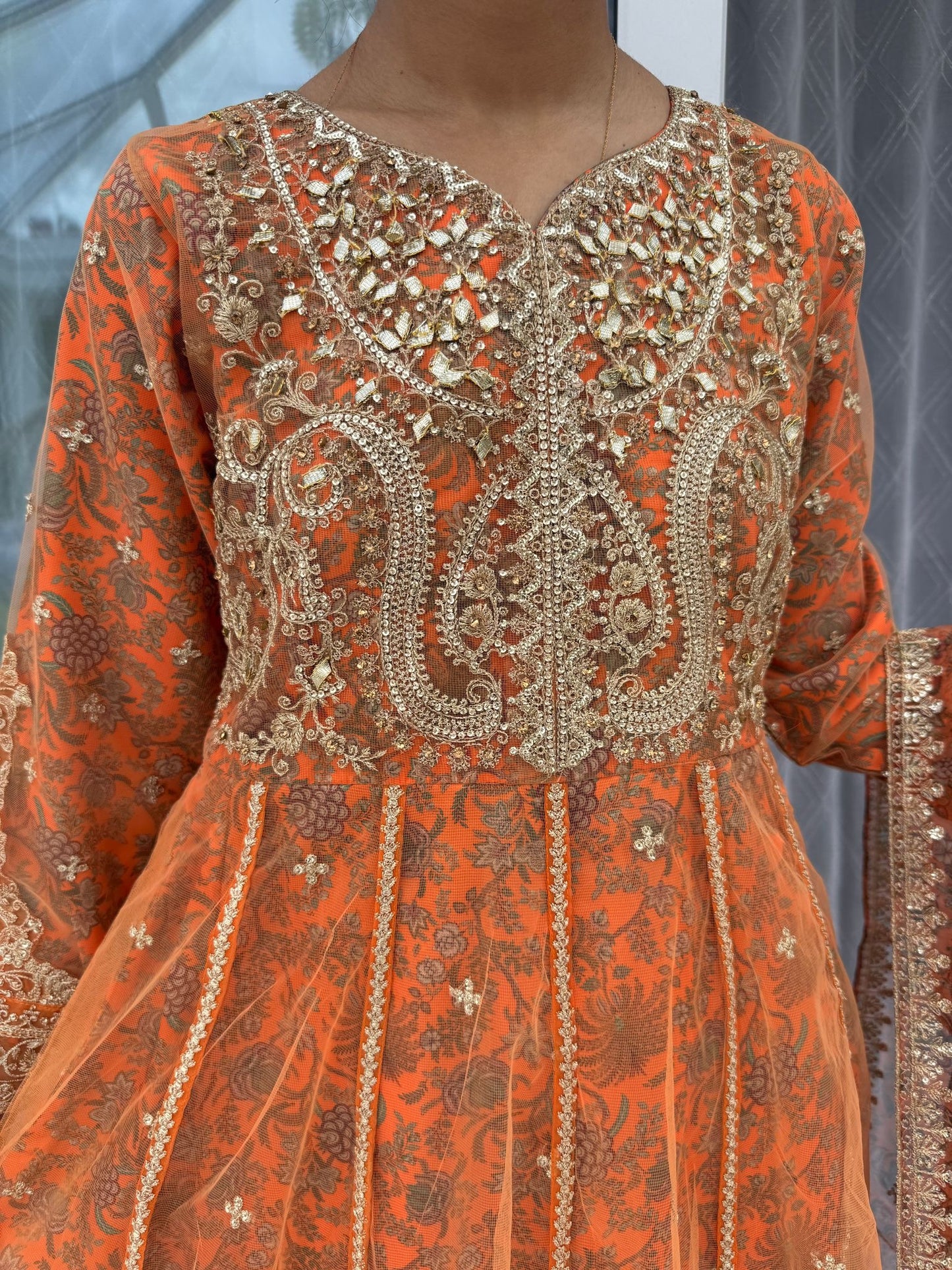 AMISHA - Embroidered net dress with floral silk lining