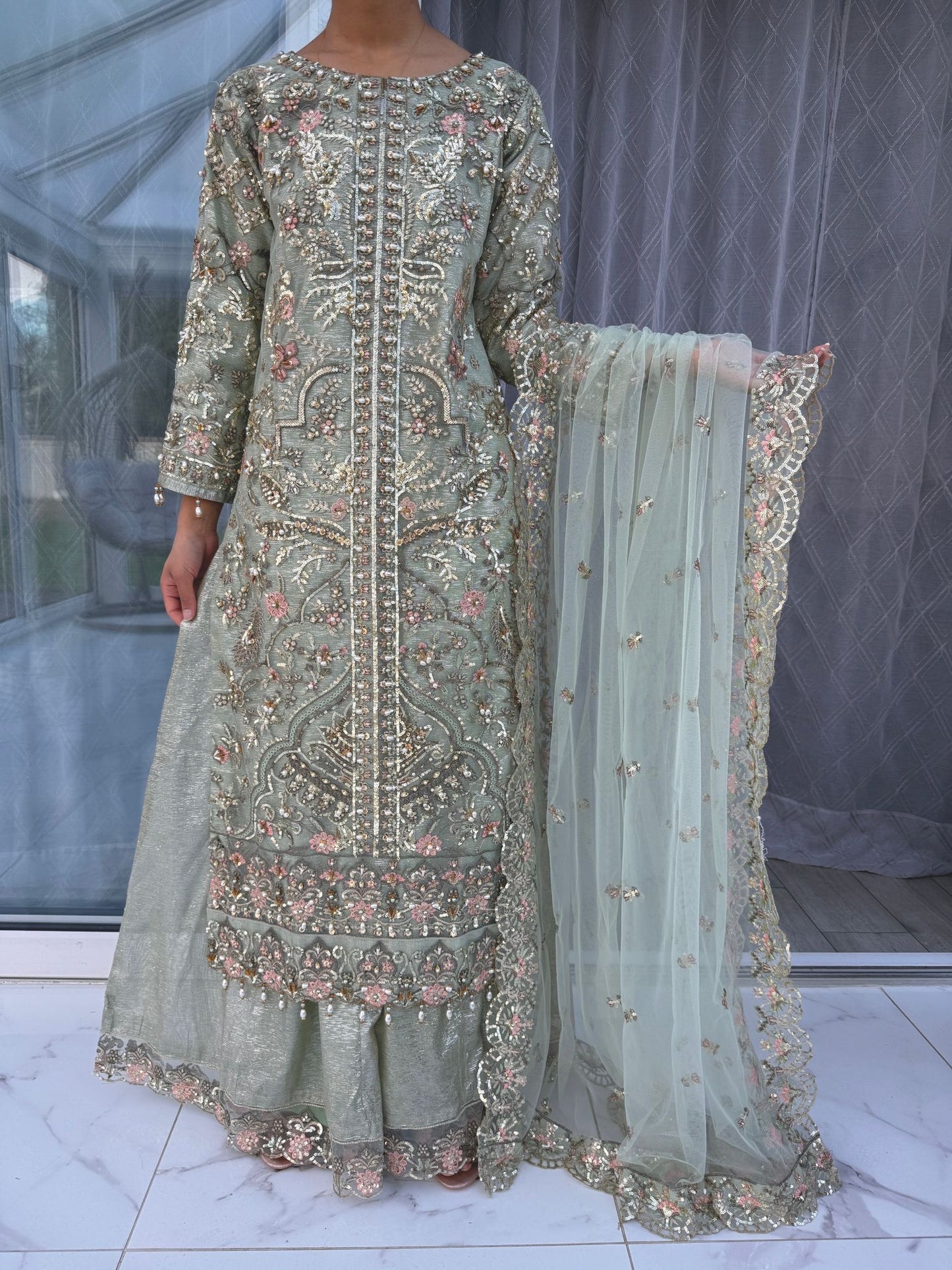 ALAIRA GREEN - Handwork embellished net outfit with sharara