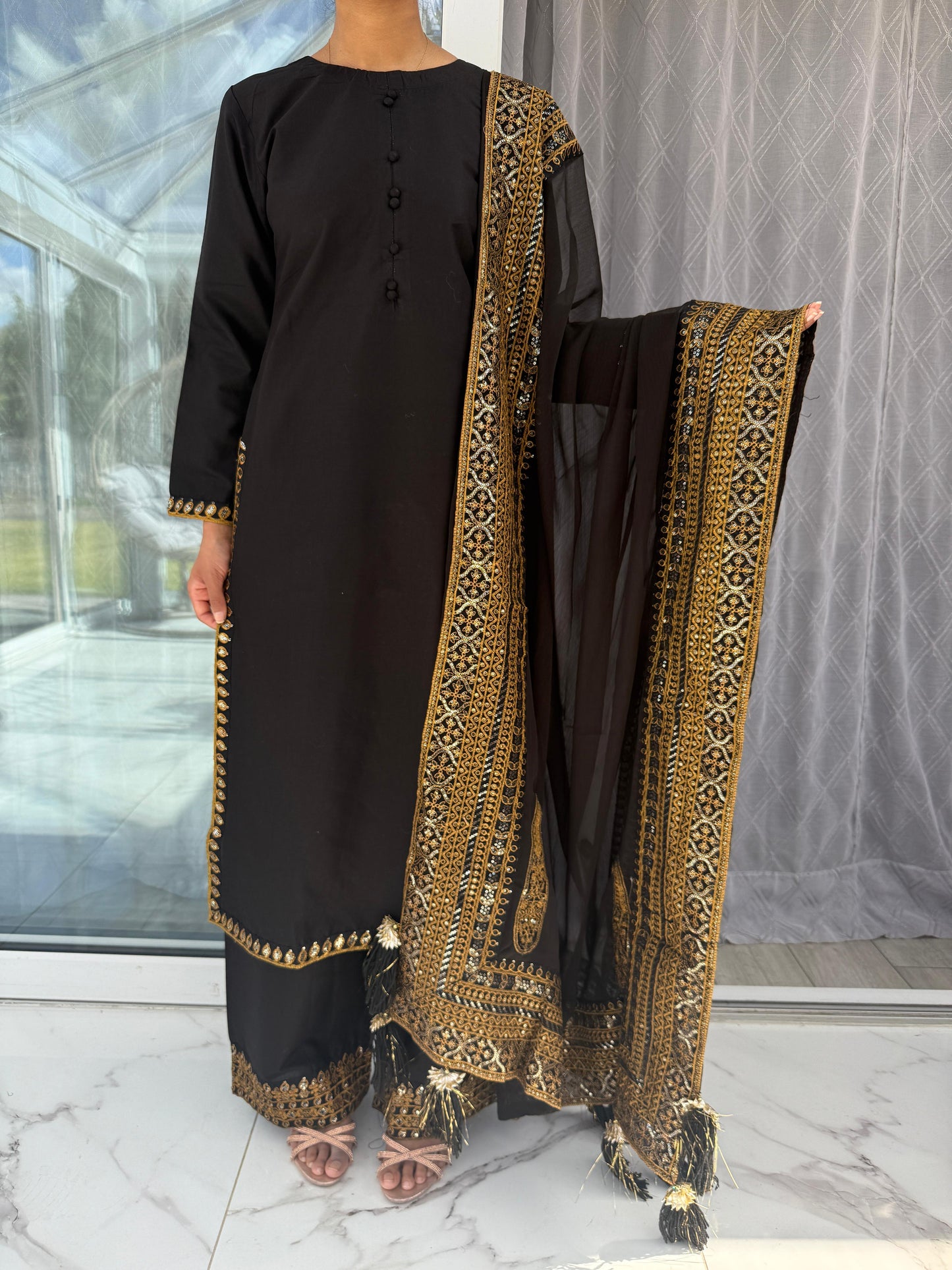 MAHEEN BLACK - Embroidered cotton kameez with embroidered dupatta and plazo