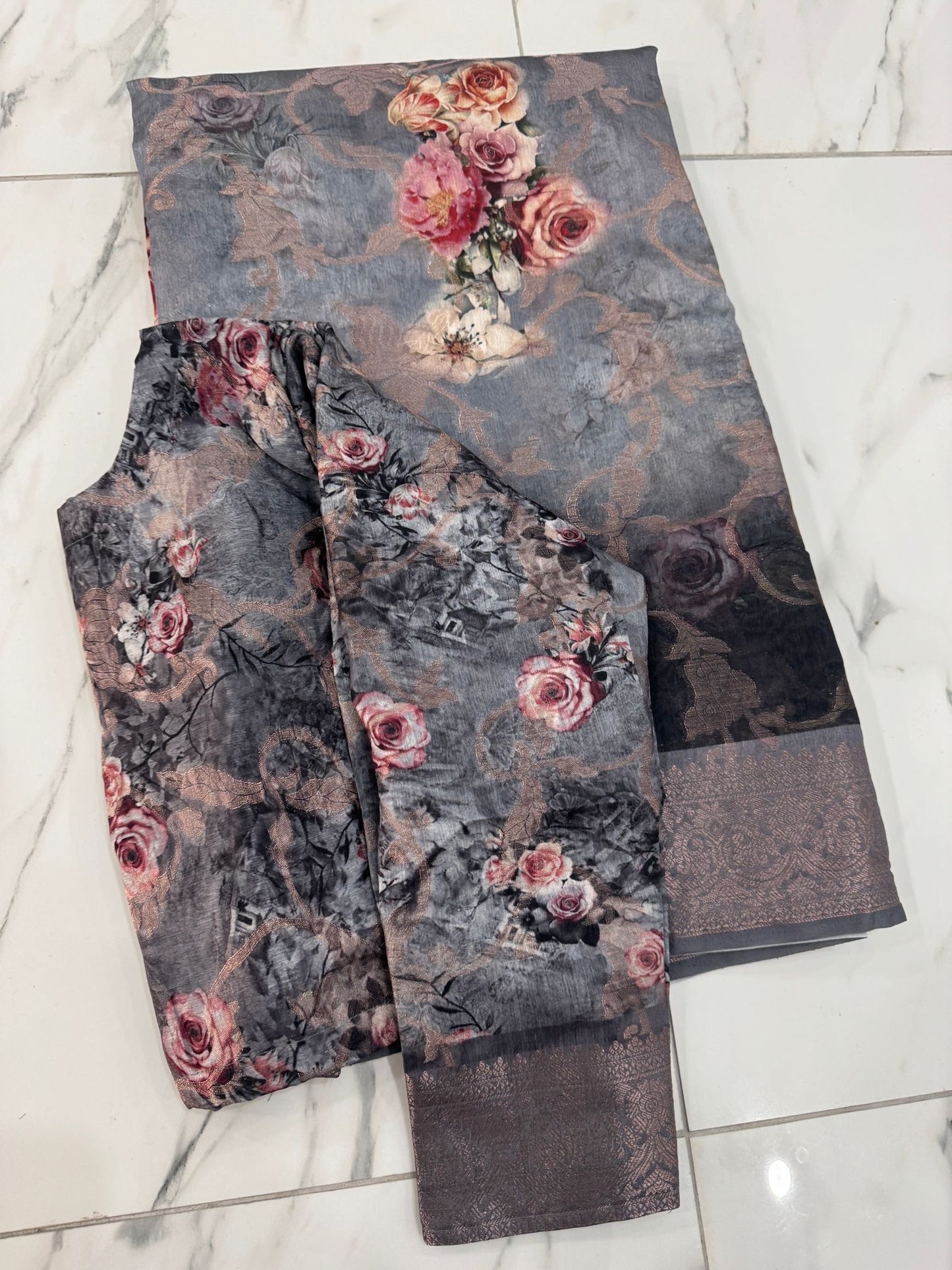 YARA - Printed banarsi Saree