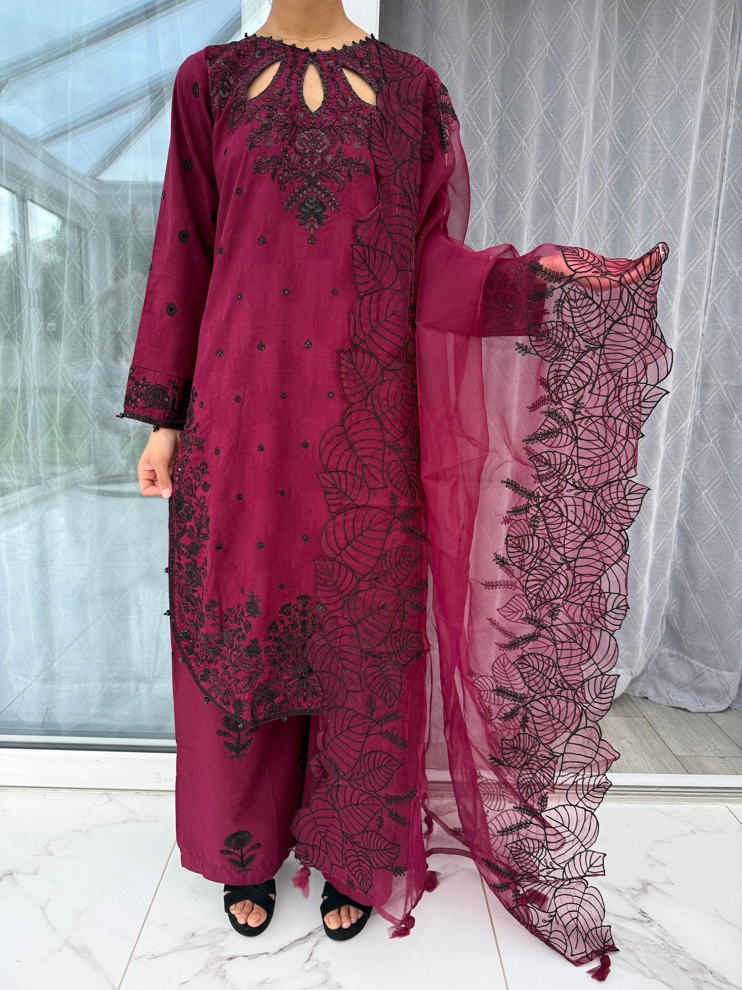 HANIA AMIR EXCLUSIVE JACQUARD EID COLLECTION