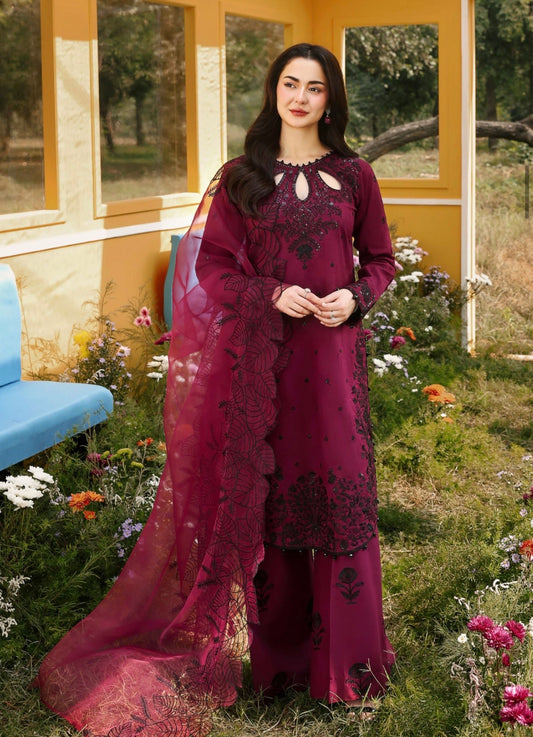 HANIA AMIR EXCLUSIVE JACQUARD EID COLLECTION