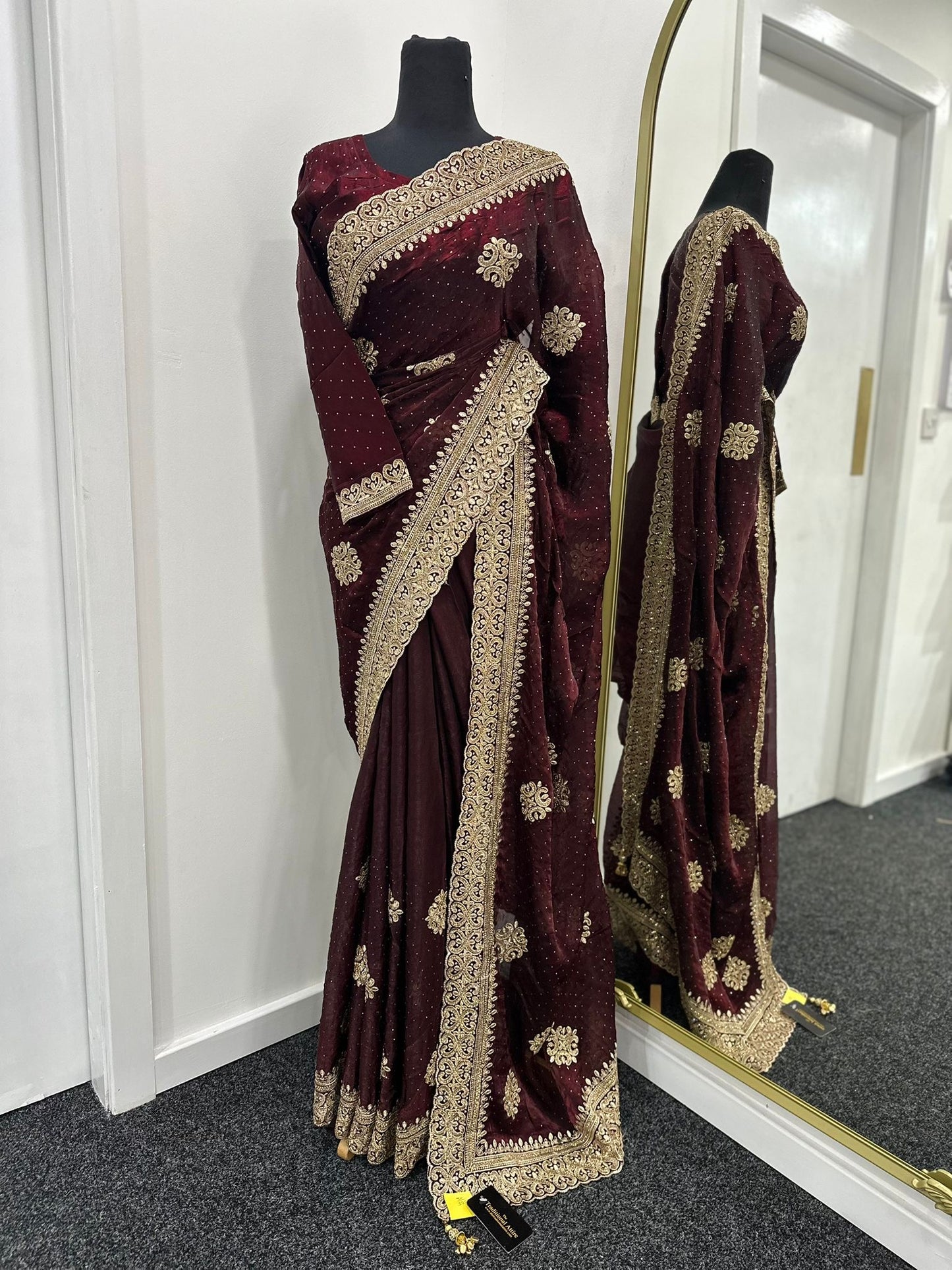 ISHQ - Stonework Saree