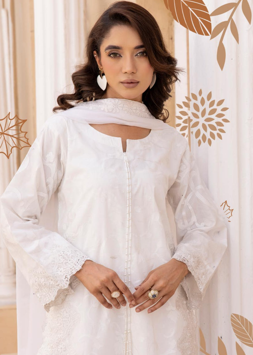 MALIKAAH BY SIMRANS - WHITE 2PC KAMEEZ AND TROUSERS