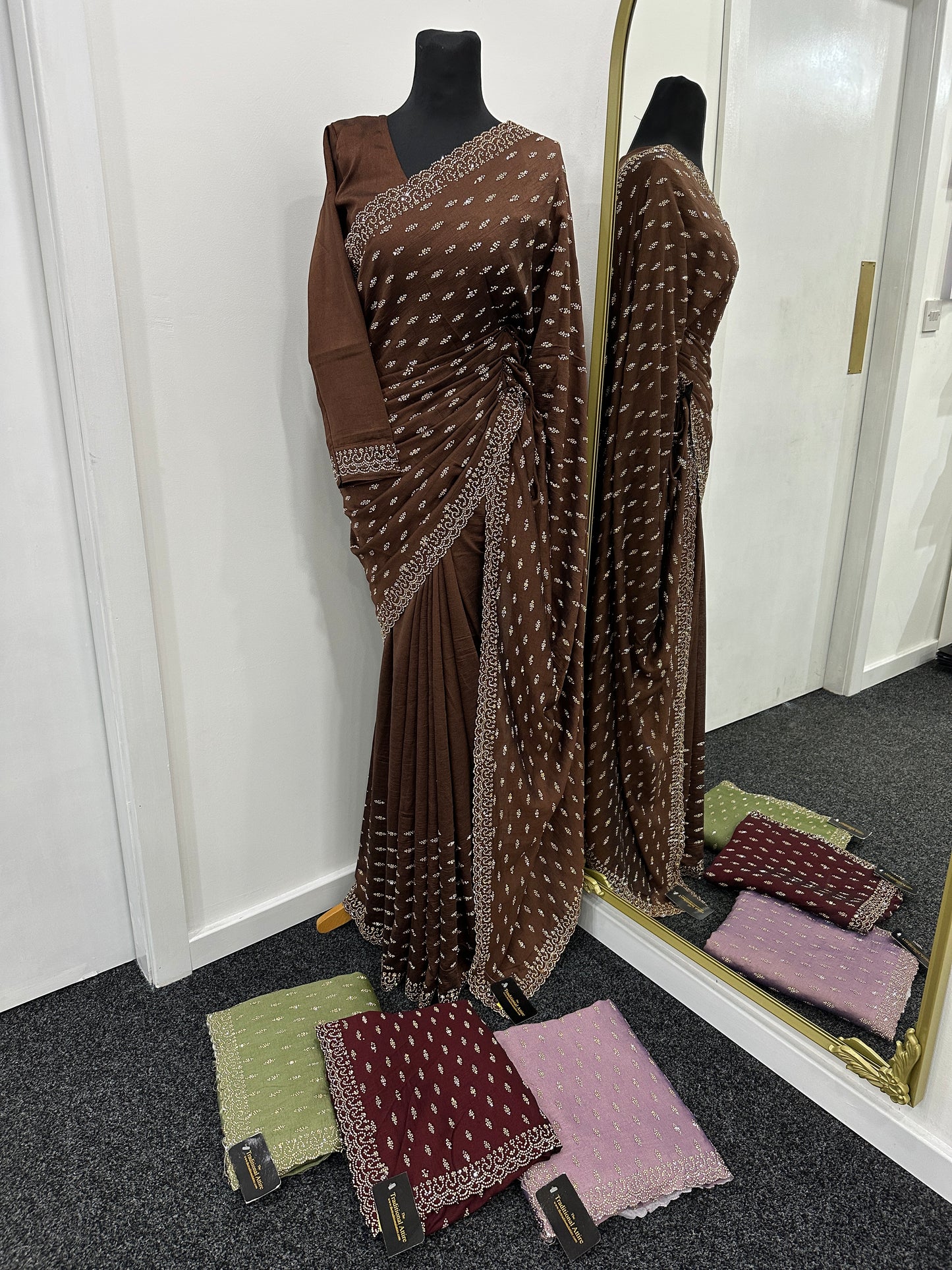 MEHWISH - Stonework Saree