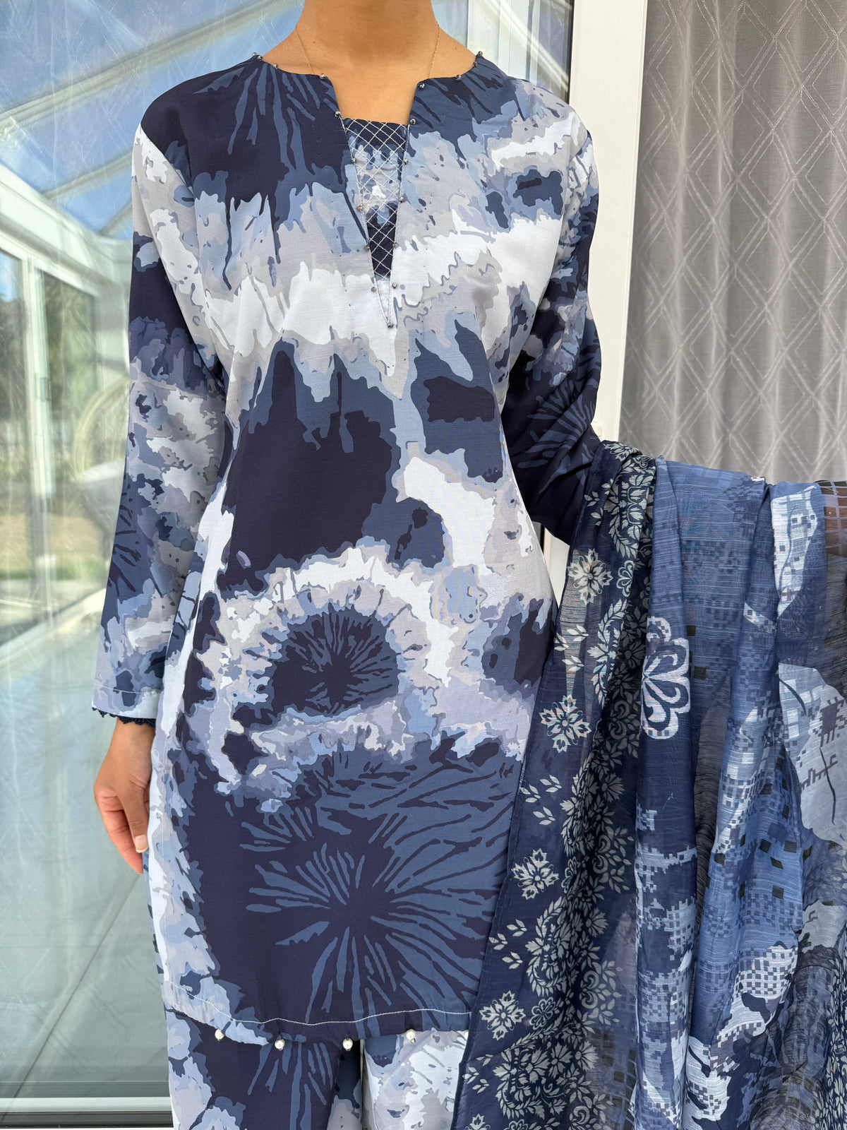 OMBRÉ SILK KHADDER WITH CHIFFON DIGITAL DUPATTA SIMRANS