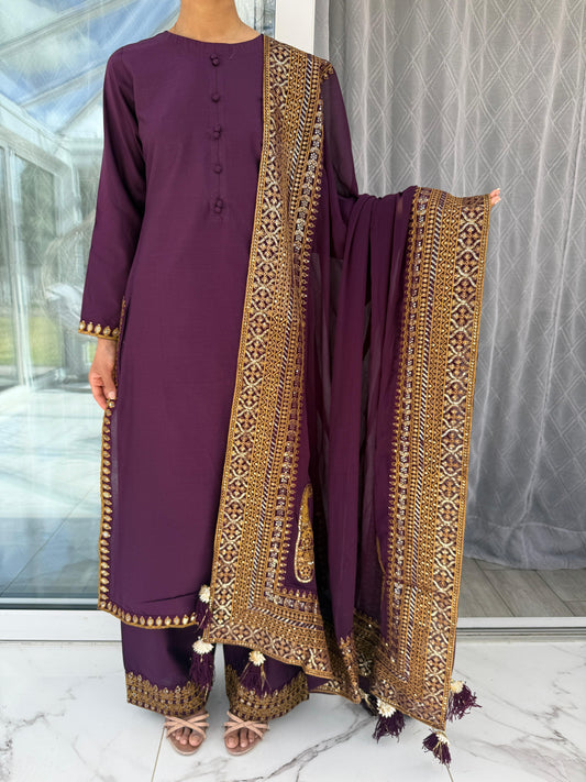 MAHEEN - Embroidered cotton kameez with embroidered dupatta and plazo