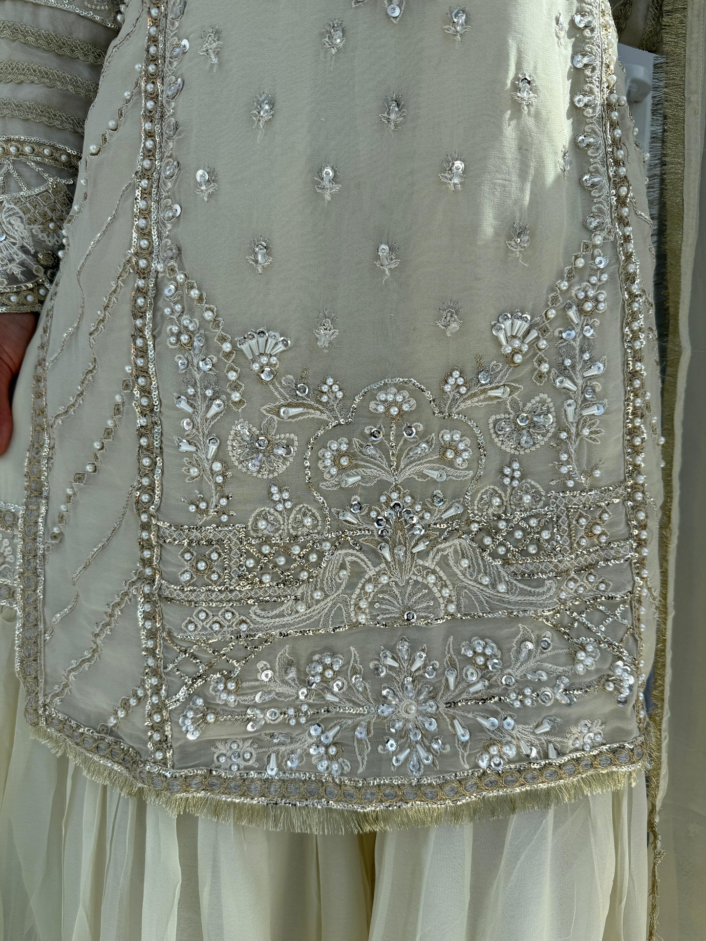 MAHNOOR - Embroidered chiffon kameez with gharara