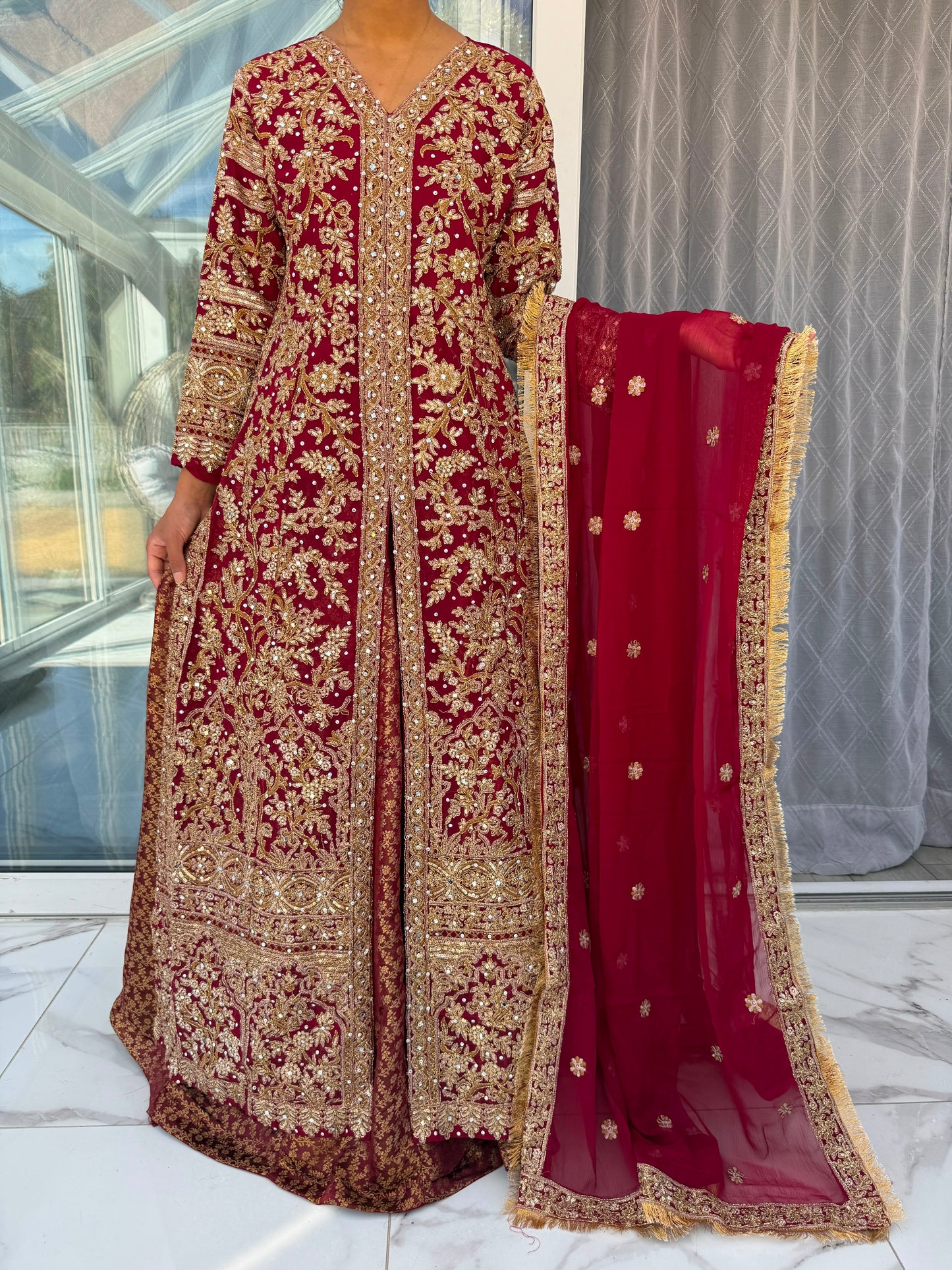 JAHAN MAROON - Embroidered chiffon kameez with brocade lengha