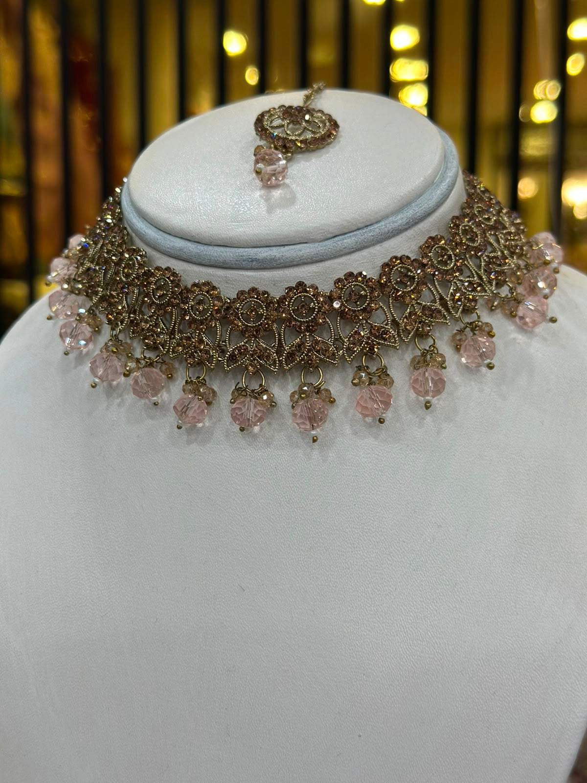 DIYANA PINK