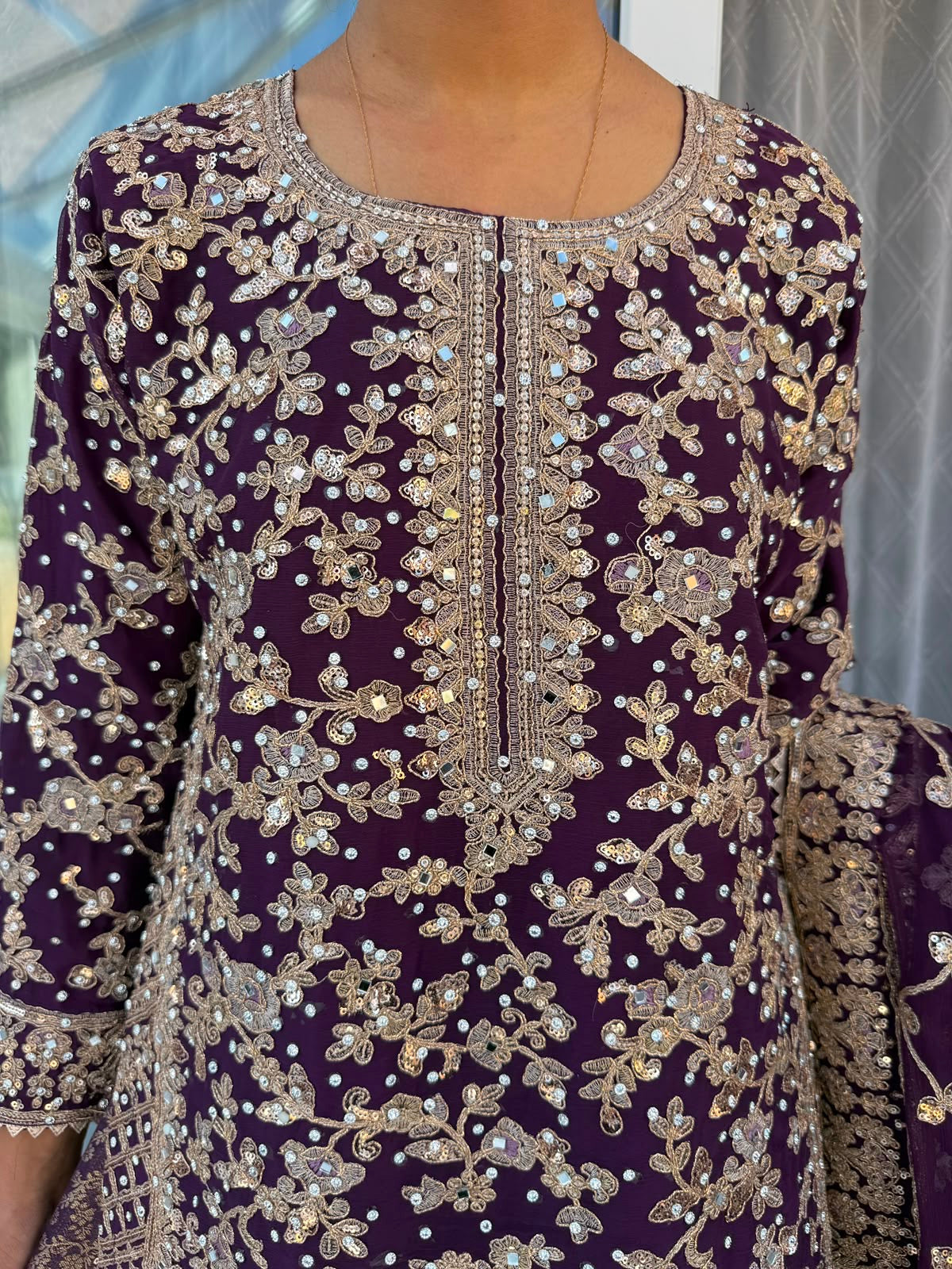 ALISHA - Luxury chiffon kameez with brocade lengha