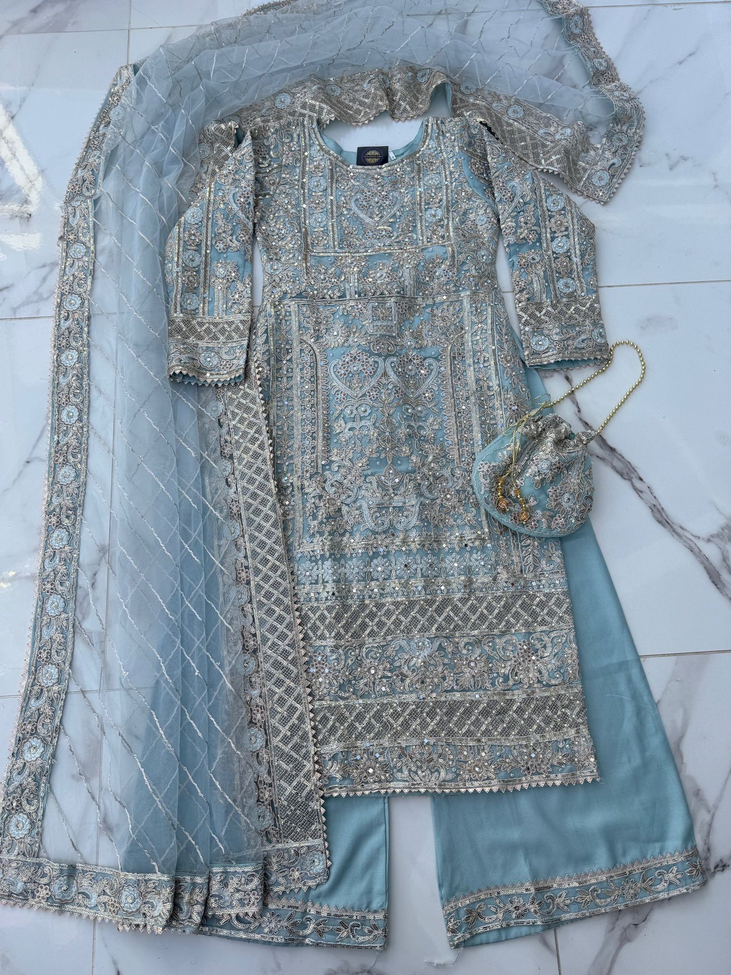 KALILA POWDER BLUE