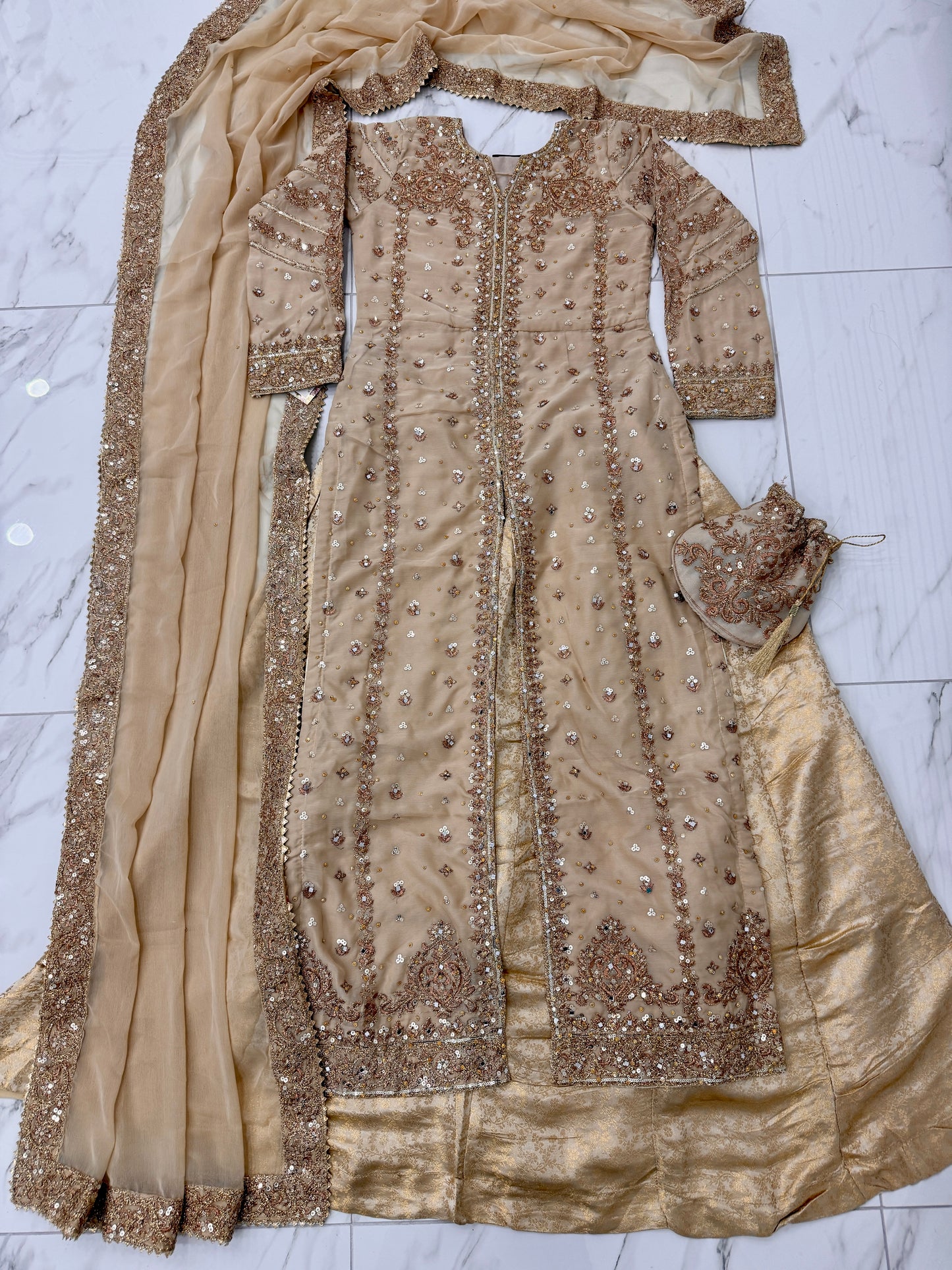 JANNAT GOLD - Embroidered chiffon kameez with brocade lengha