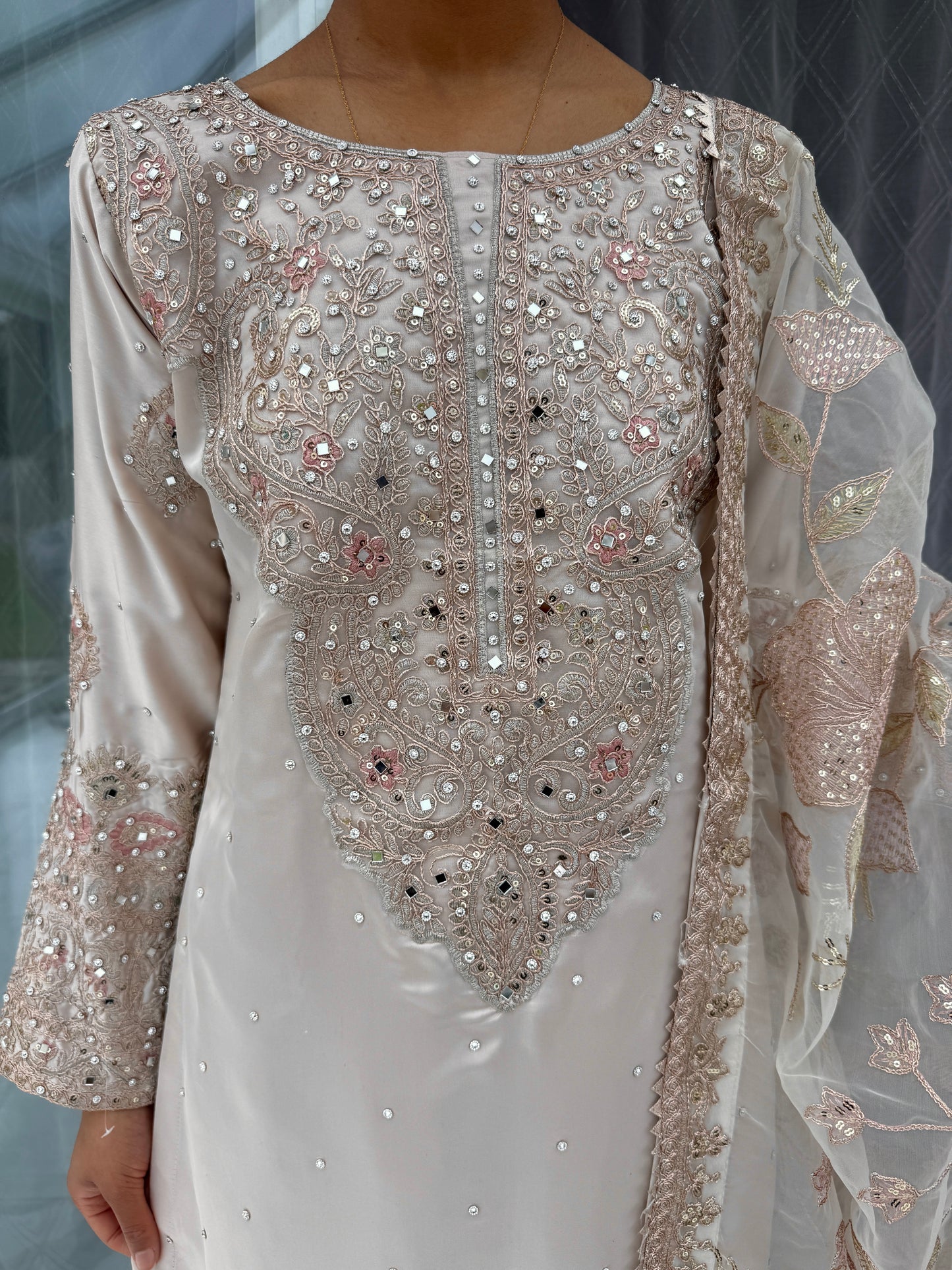 KAINAT - Embroidered silk kameez with plazo