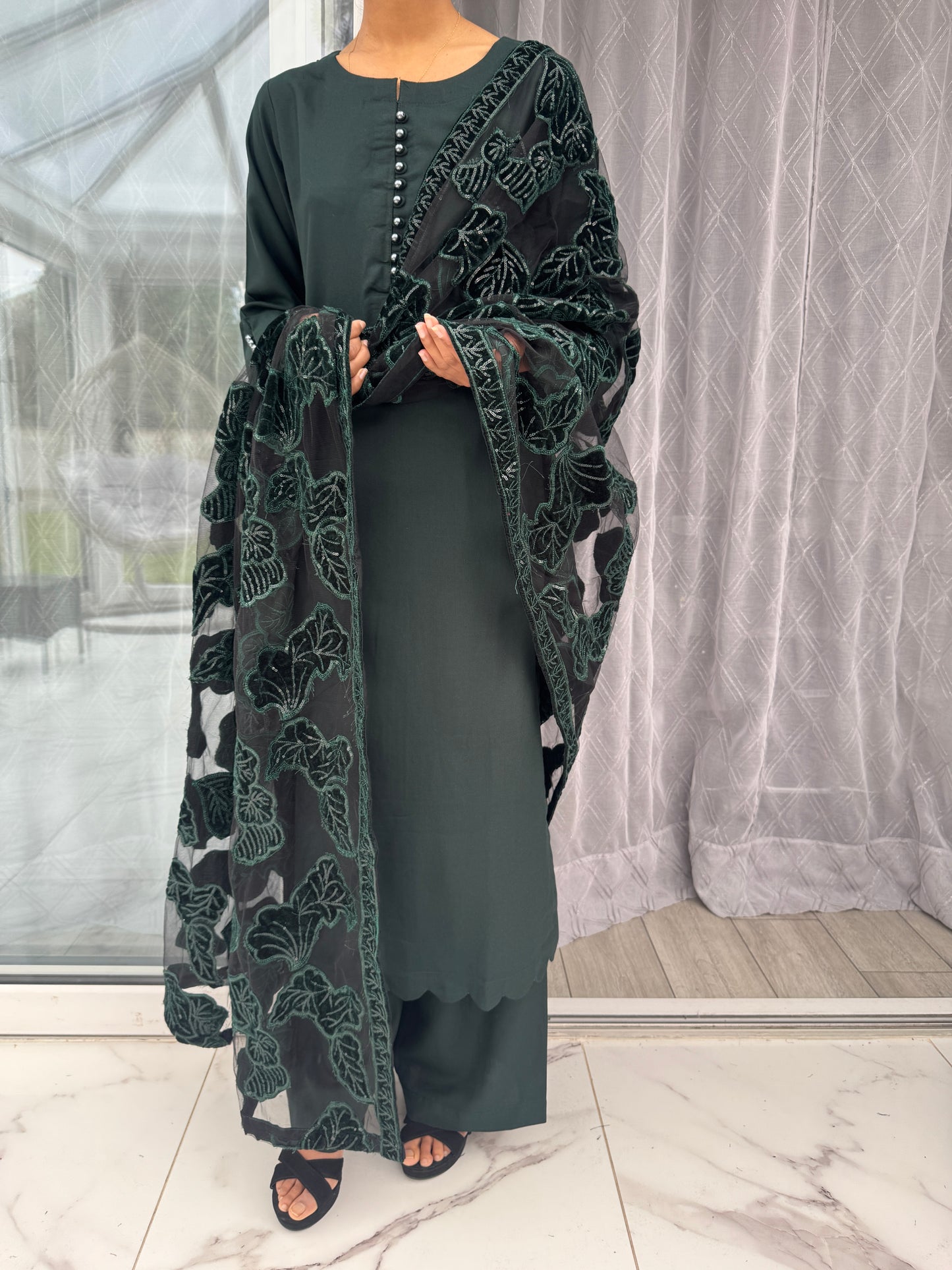 NURA SIMRANS - Dhanak readymade outfit with laserkari velvet net duppatta