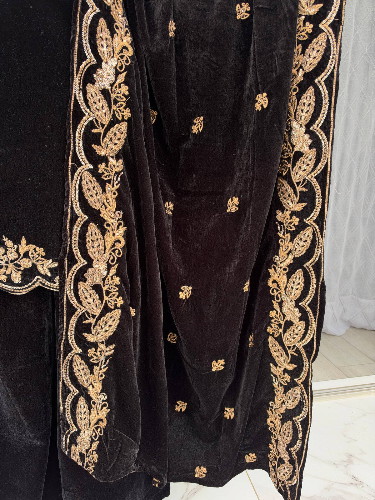 AIMA BLACK- Embroidered micro velvet kameez with plazo and velvet shawl