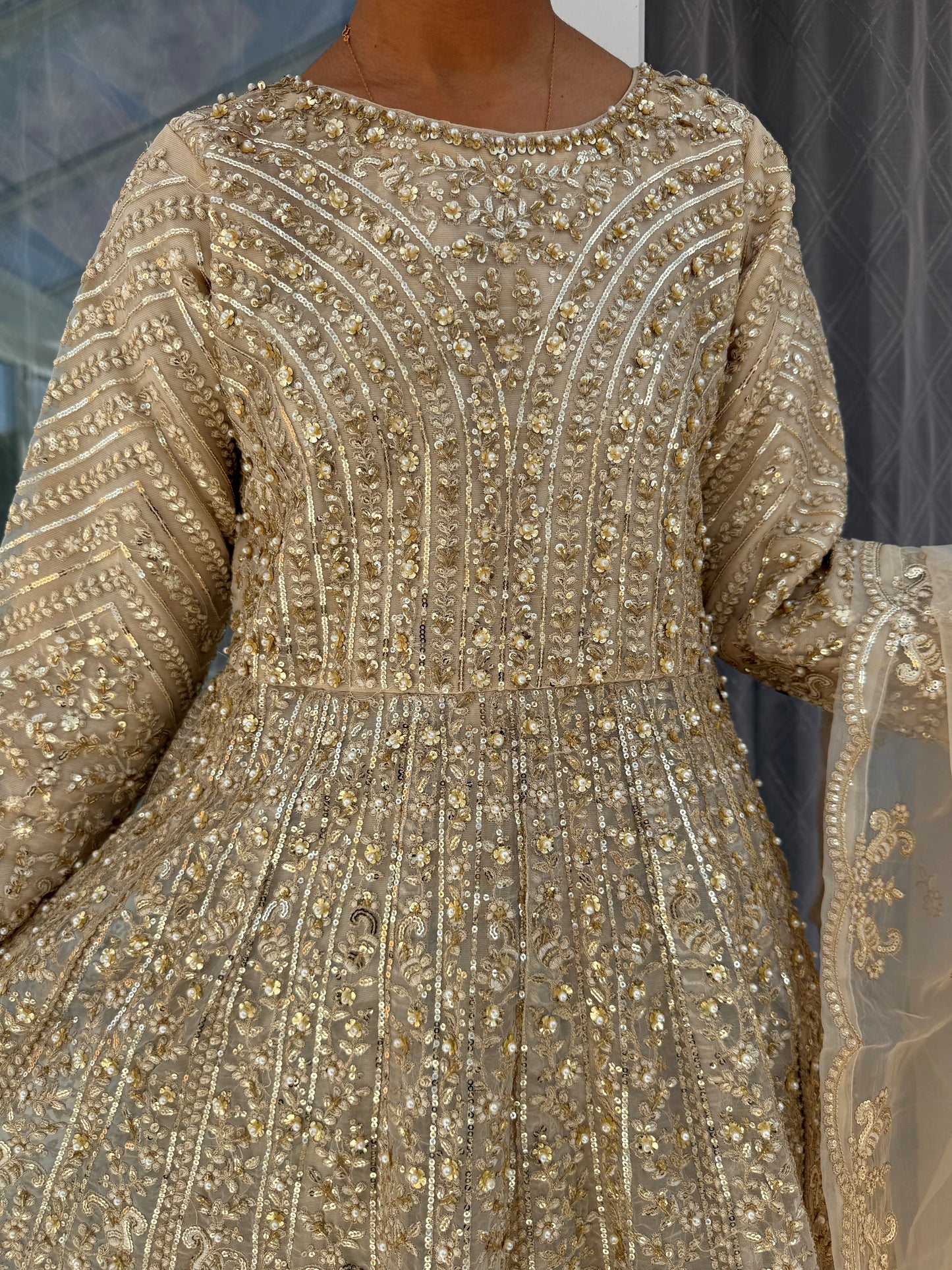 ALAYNA - Embroidered party maxi dress