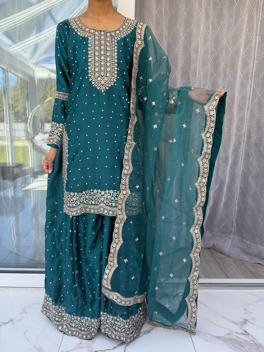 QAYLA - Embroidered silk kameez with silk sharara