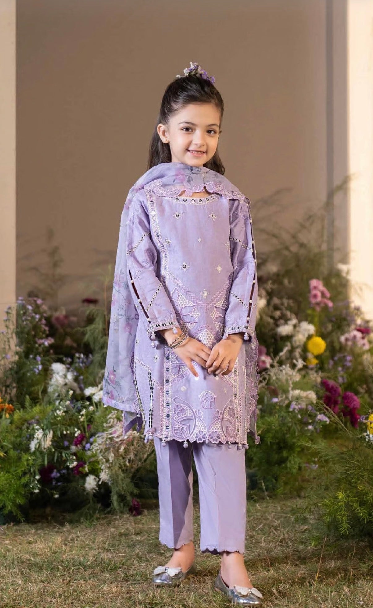 HANIA AMIR EXCLUSIVE JACQUARD EID COLLECTION