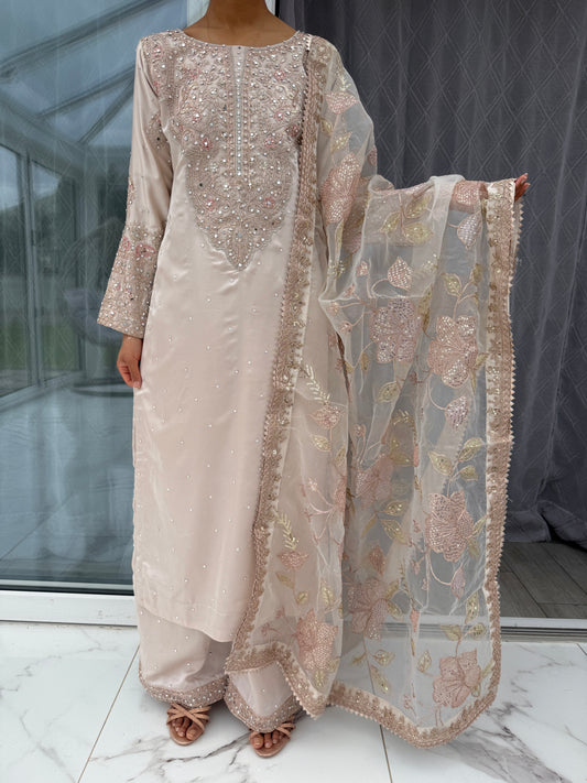 KAINAT - Embroidered silk kameez with plazo