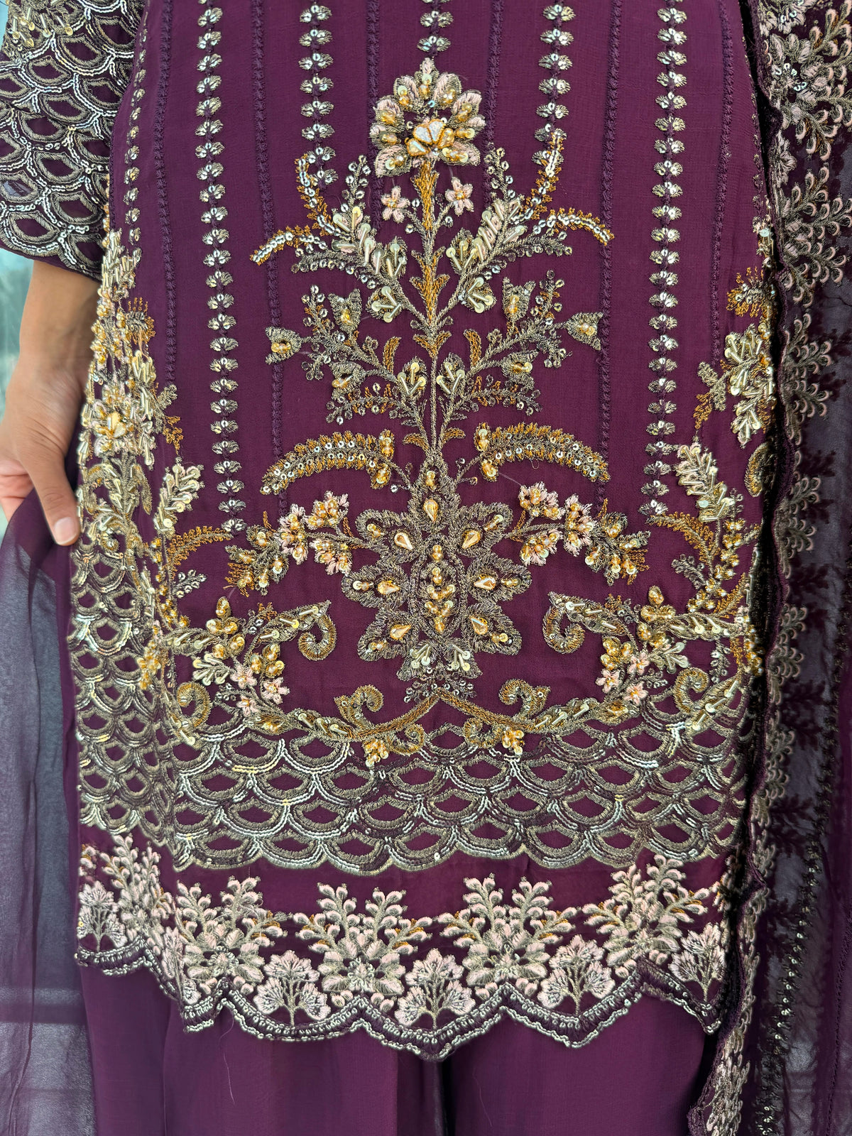 HOORIA - Embroidered chiffon kameez with Sharara