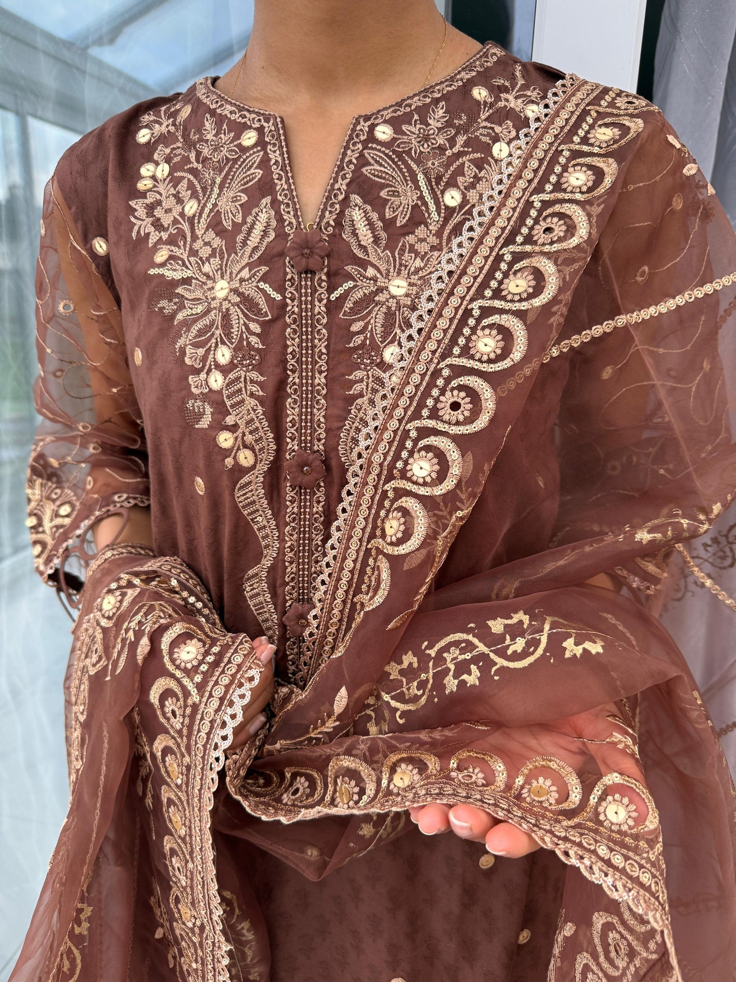 HANIA AMIR EXCLUSIVE JAQUARD EID COLLECTION