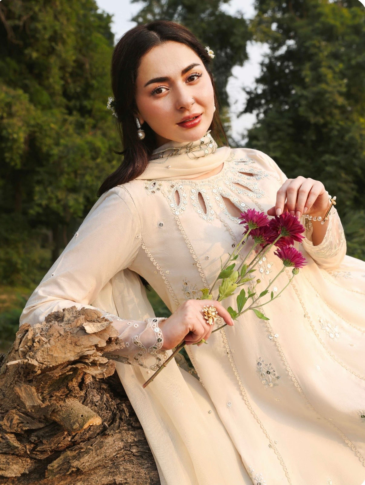 HANIA AMIR EXCLUSIVE JACQUARD EID COLLECTION