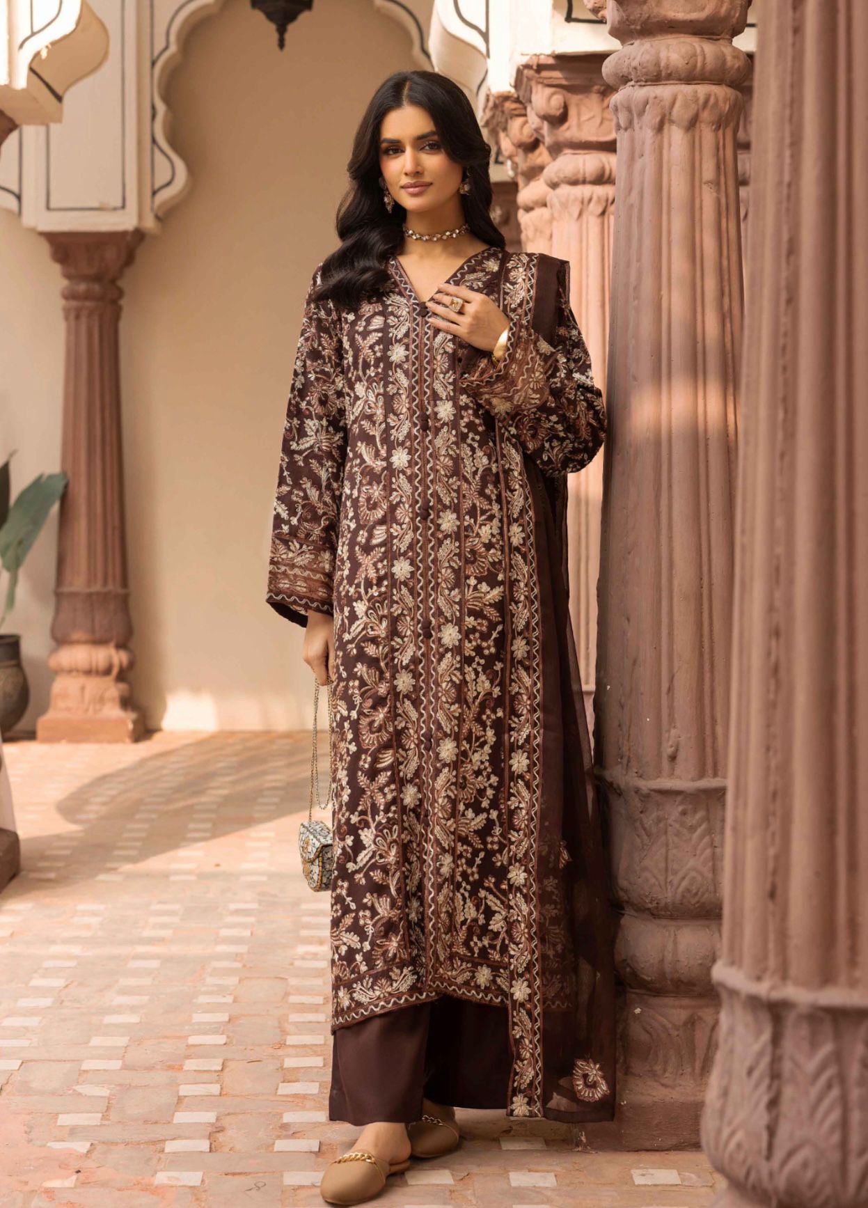 INAYA - Embroidered Linen kameez Eid festive