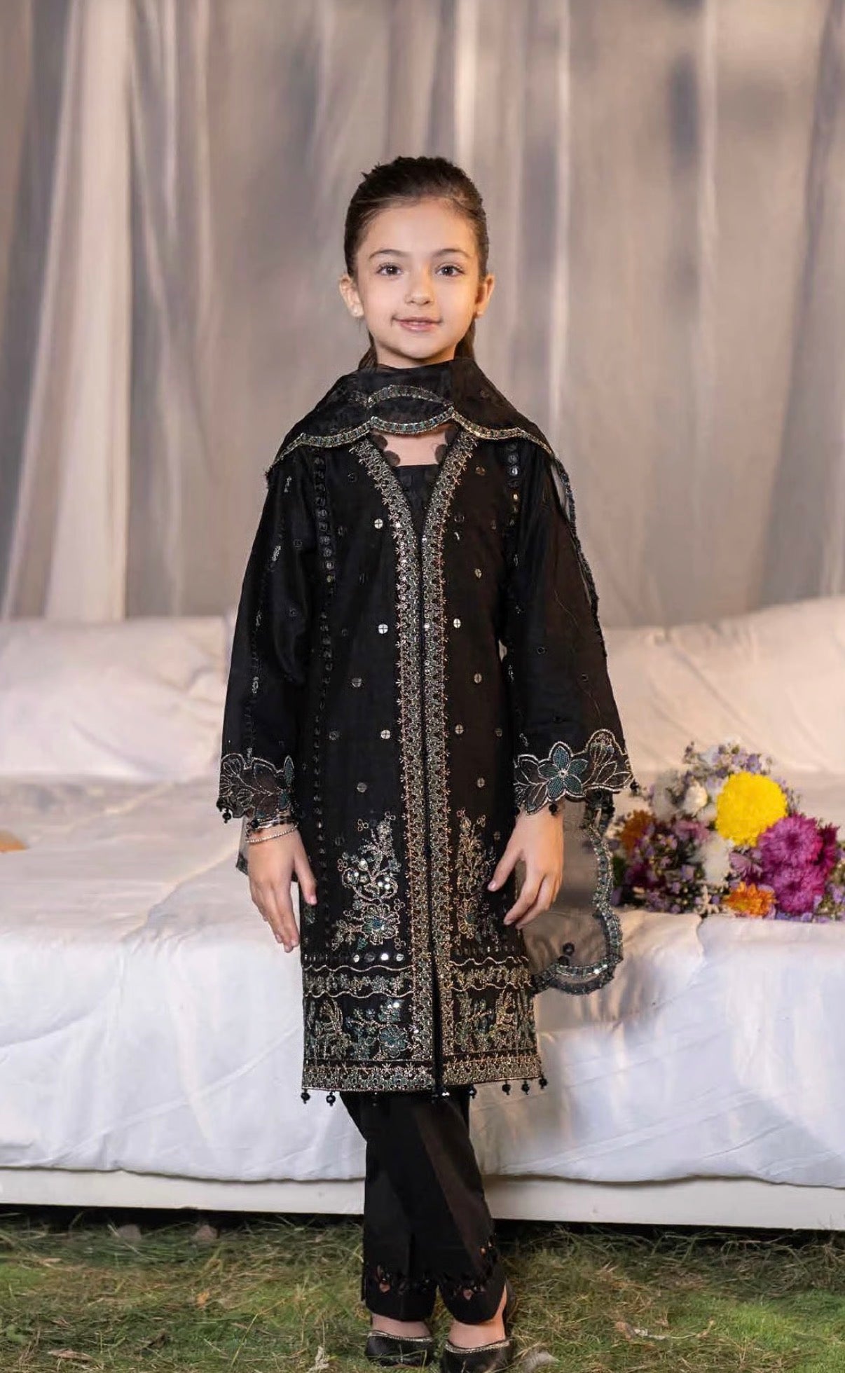 HANIA AMIR EXCLUSIVE JACQUARD EID COLLECTION