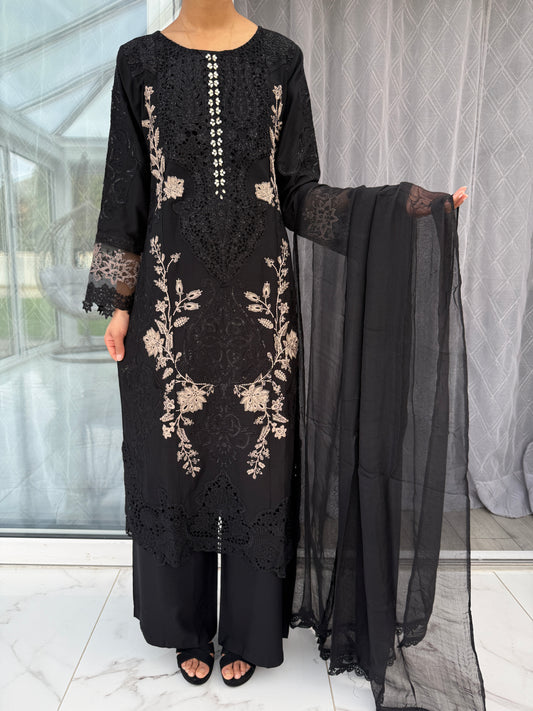 UMAIMA BLACK - Luxury embroidered linen kameez with plazo