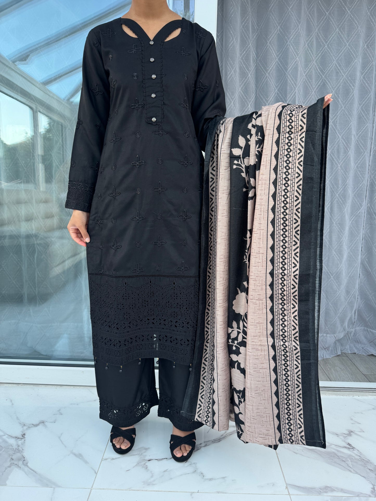 EMBROIDERED DHANAK