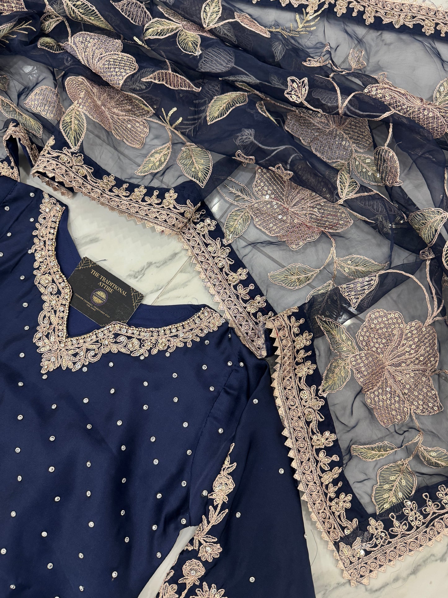 KASHISH - Embroidered silk kameez with sharara navy blue