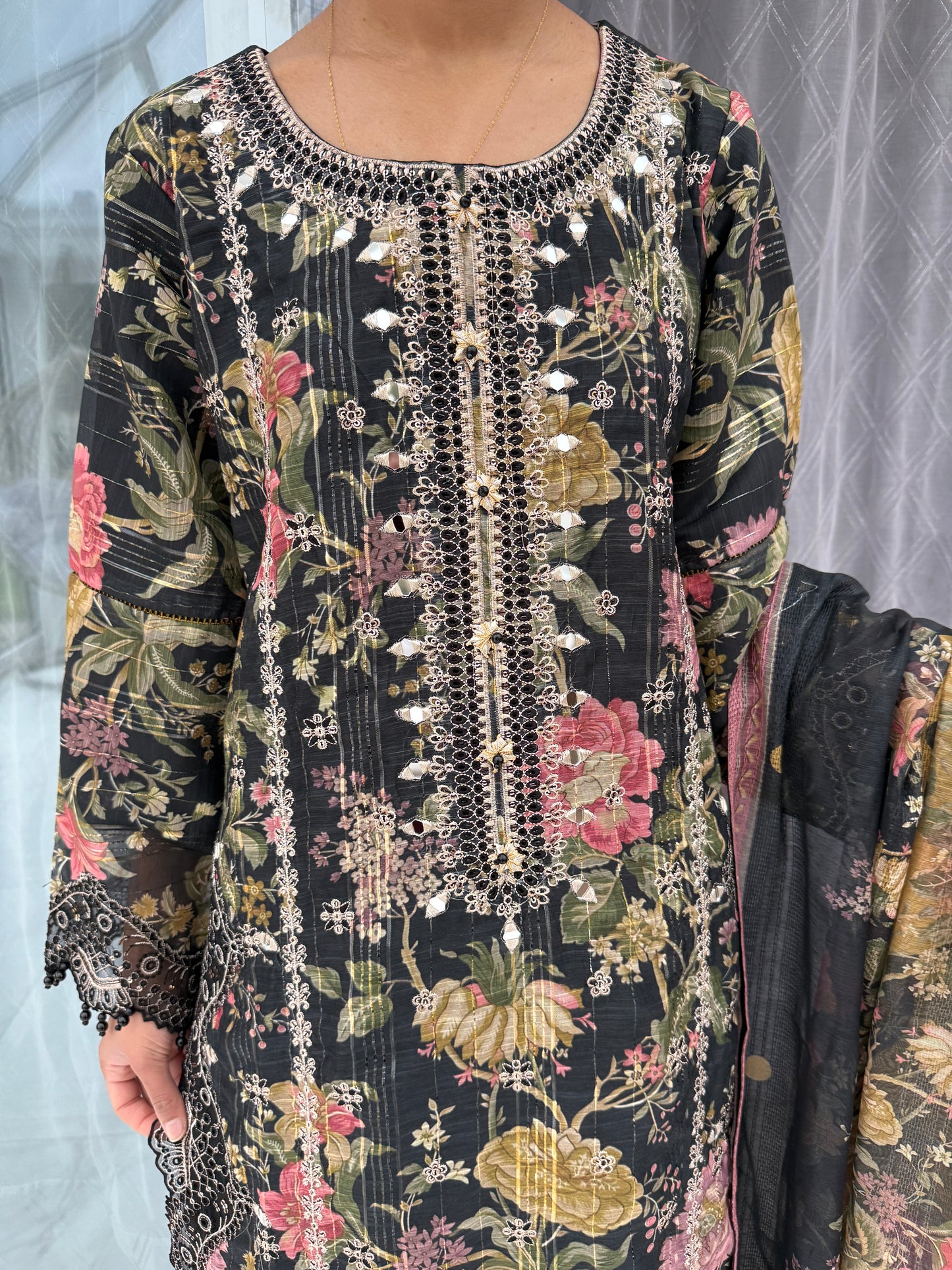 GULNAZ - Emroidered floral monar outfit with plazo