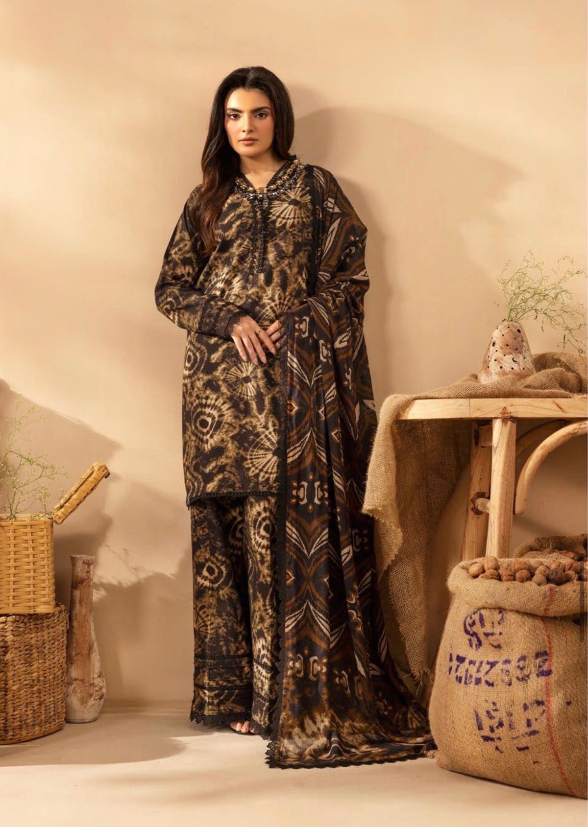 OMBRÉ SILK KHADDER WITH CHIFFON DIGITAL DUPATTA SIMRANS (PREORDER - DISPATCH 17/09/26)