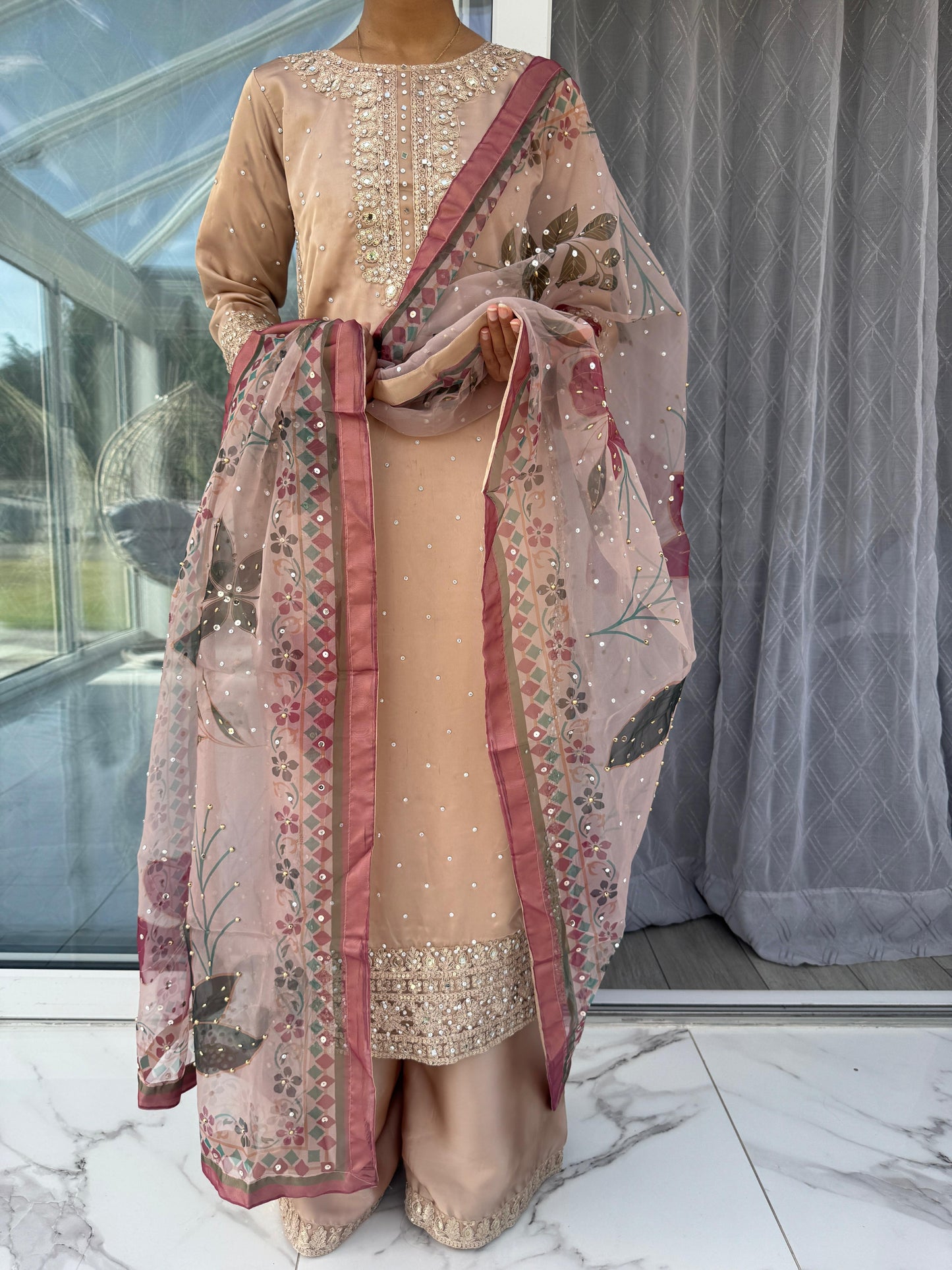 RUMANA - Embroidered silk kameez with hand painted dupatta