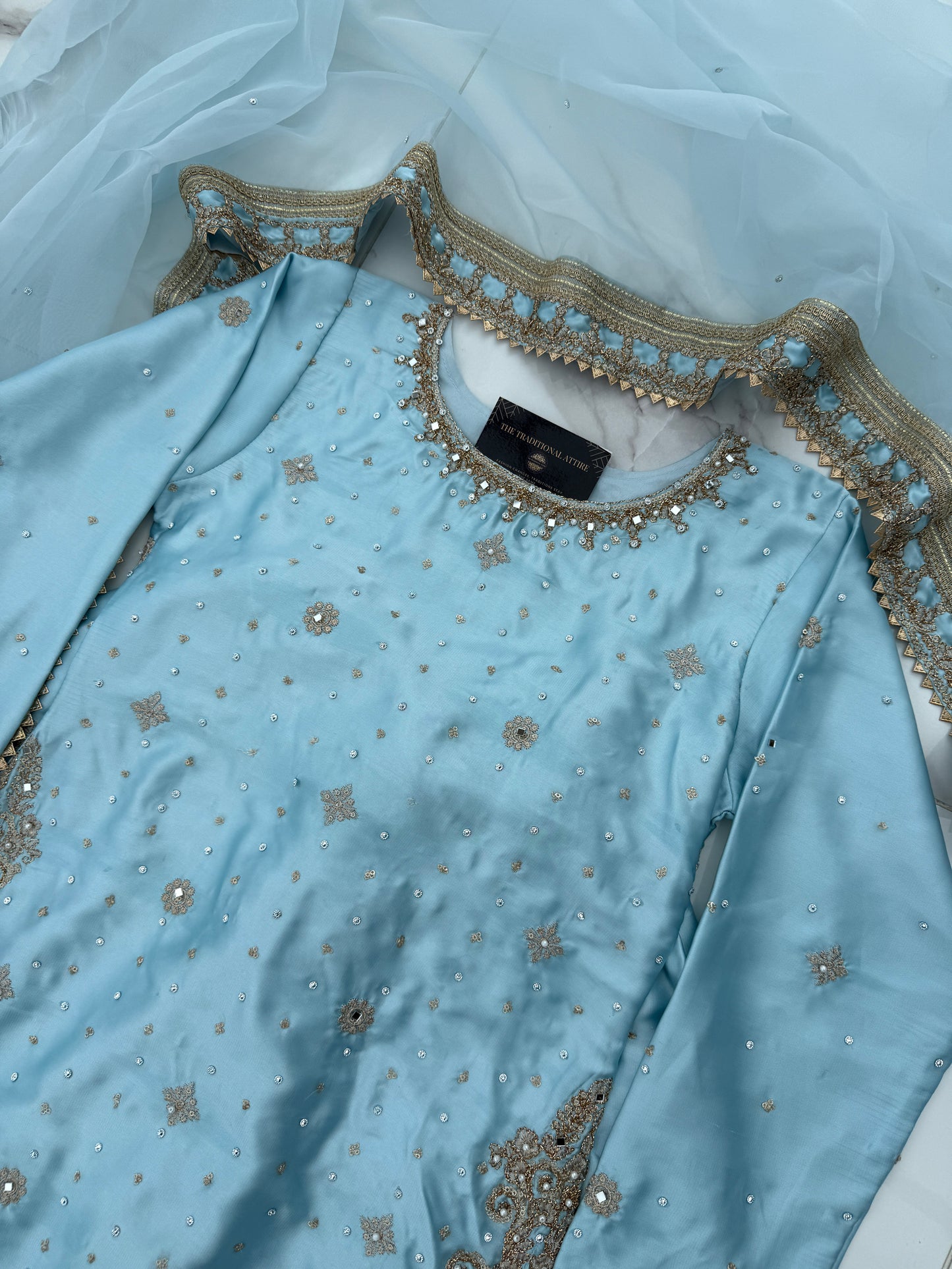 KIARA - Embroidered silk kameez with sharara