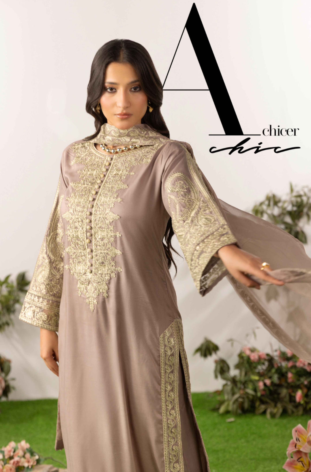 ALIZEH - Embroidered linen kameez with plazo