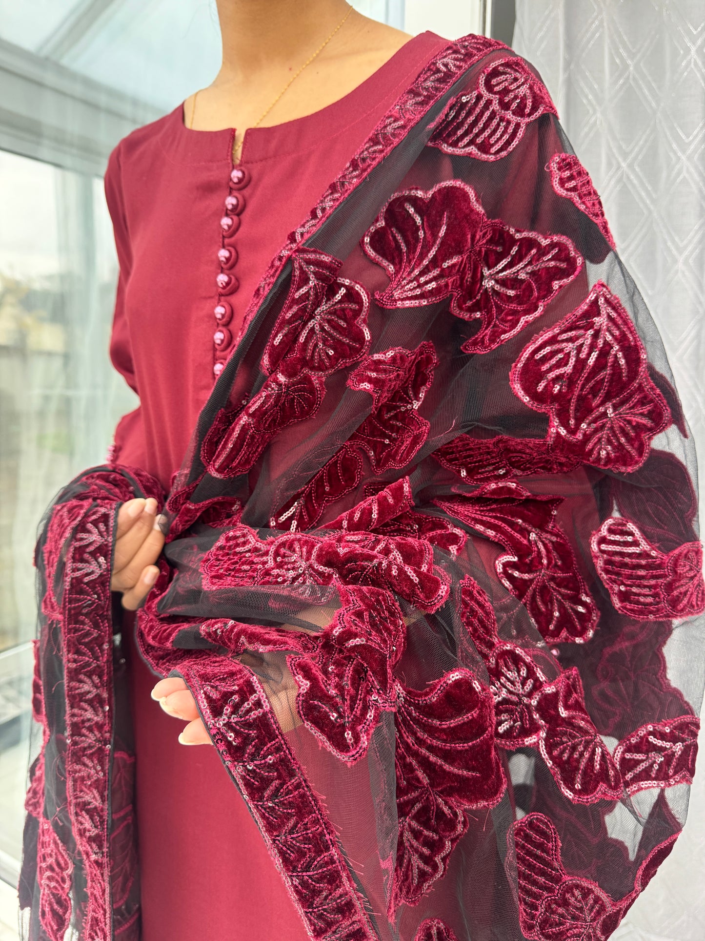 NURA SIMRANS - Dhanak readymade outfit with laserkari velvet net dupatta