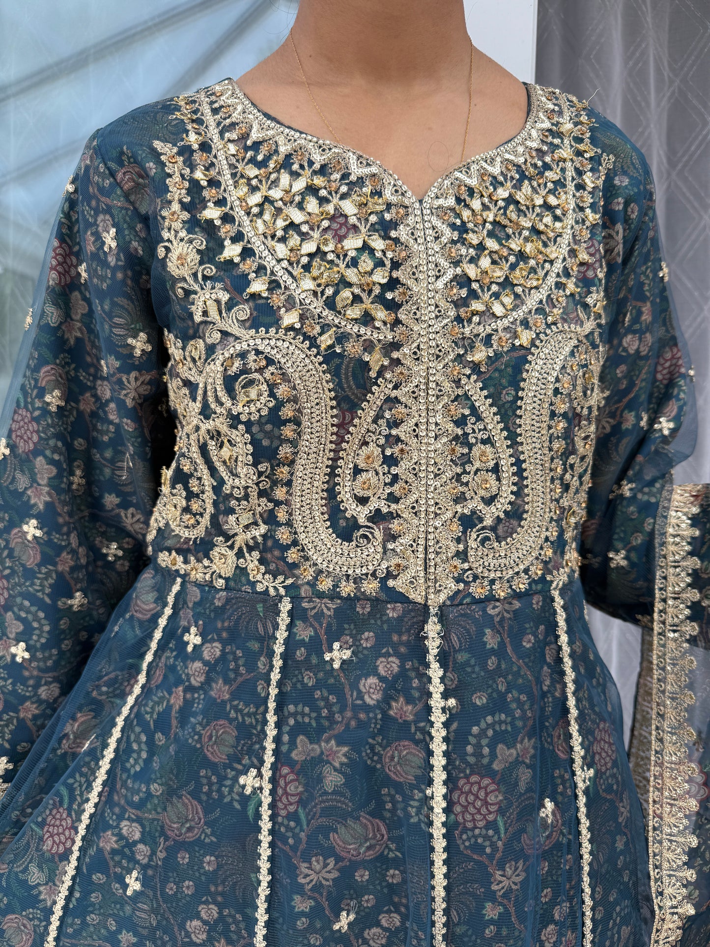 AMISHA - Embroidered net dress with floral silk lining