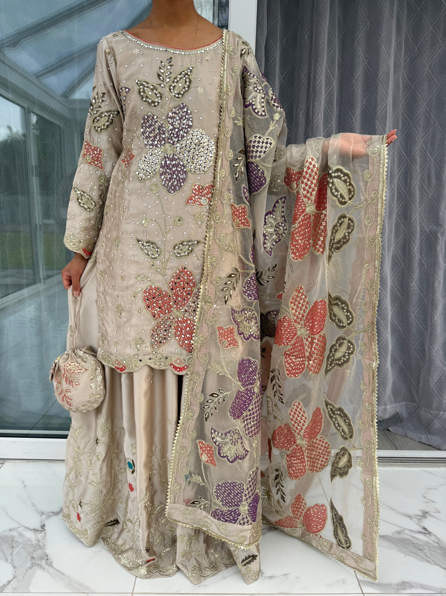 ROOP - Embroidered silk kameez with sharara