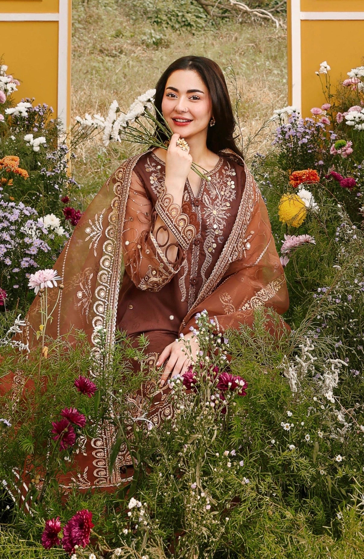 HANIA AMIR EXCLUSIVE JAQUARD EID COLLECTION