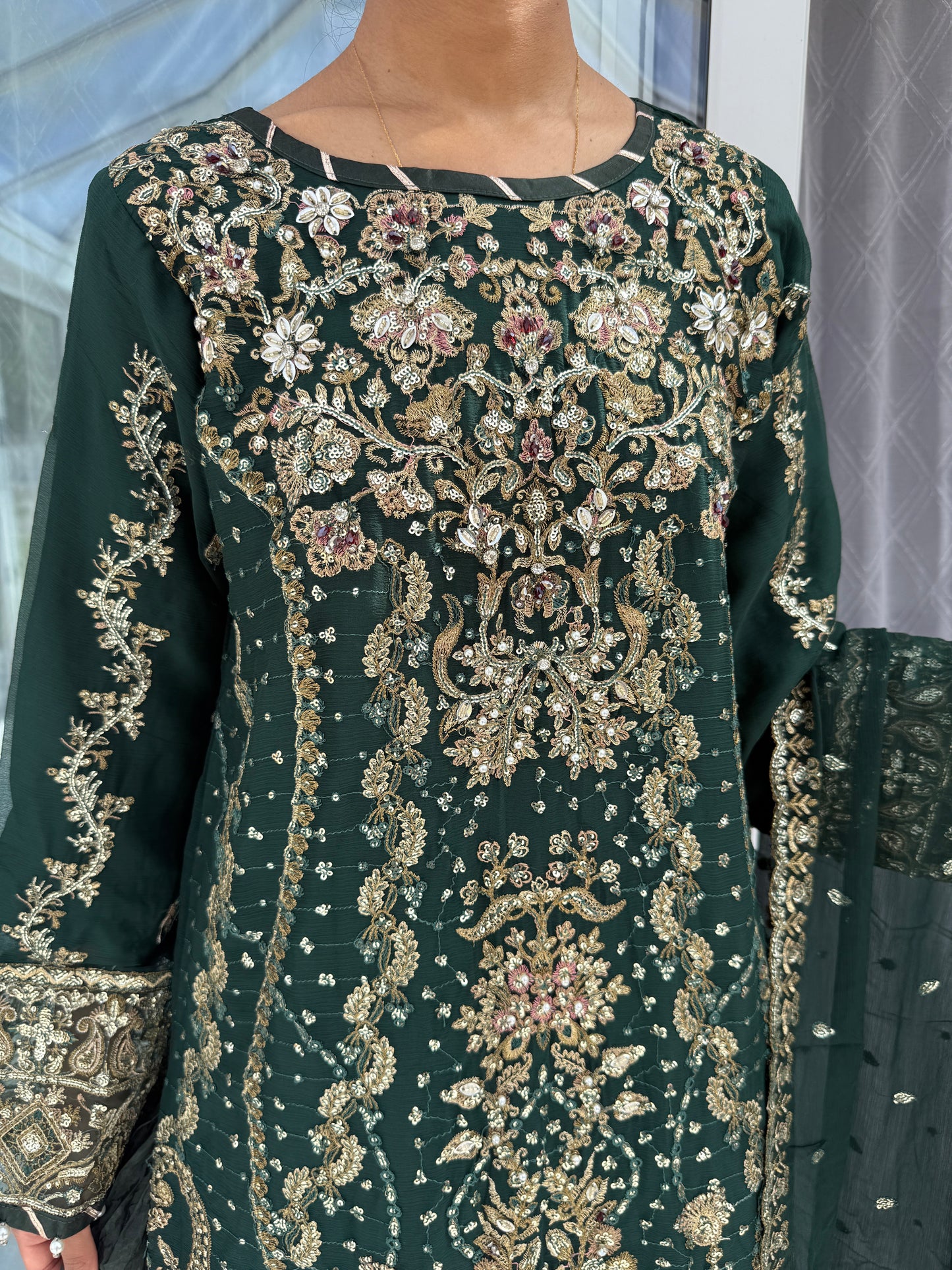 QAMAR GREEN - Embroidered chiffon kameez with crushed sharara