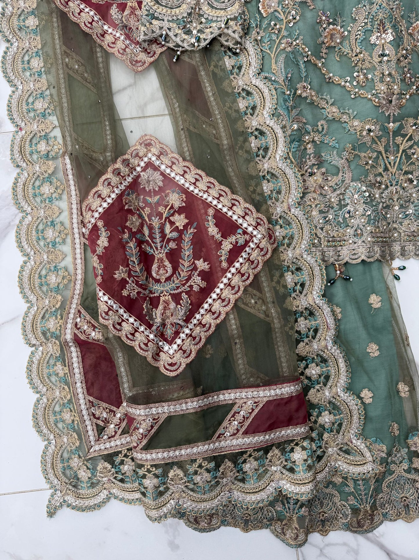 NAAIRA - Embroidered Imrozia net kameez with gharara