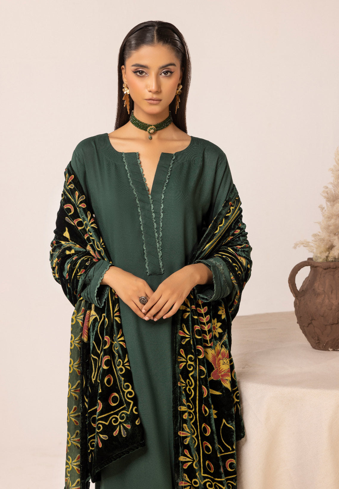 ZOYA GREEN - DHANAK WITH PLACHI SHAWL