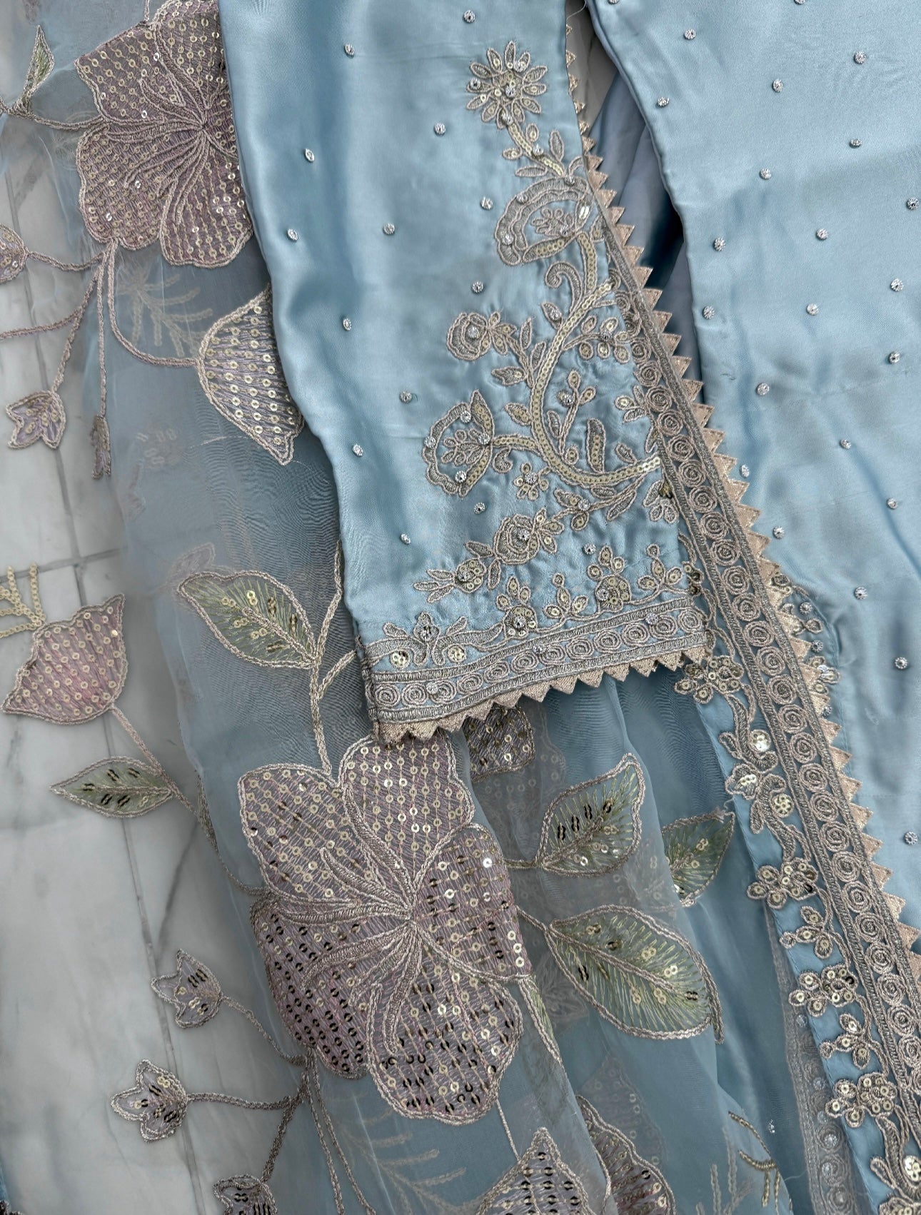 KASHISH - Embroidered silk kameez with sharara