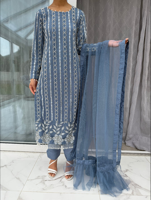 RIYA - Embroidered net kameez with pearl embellishments