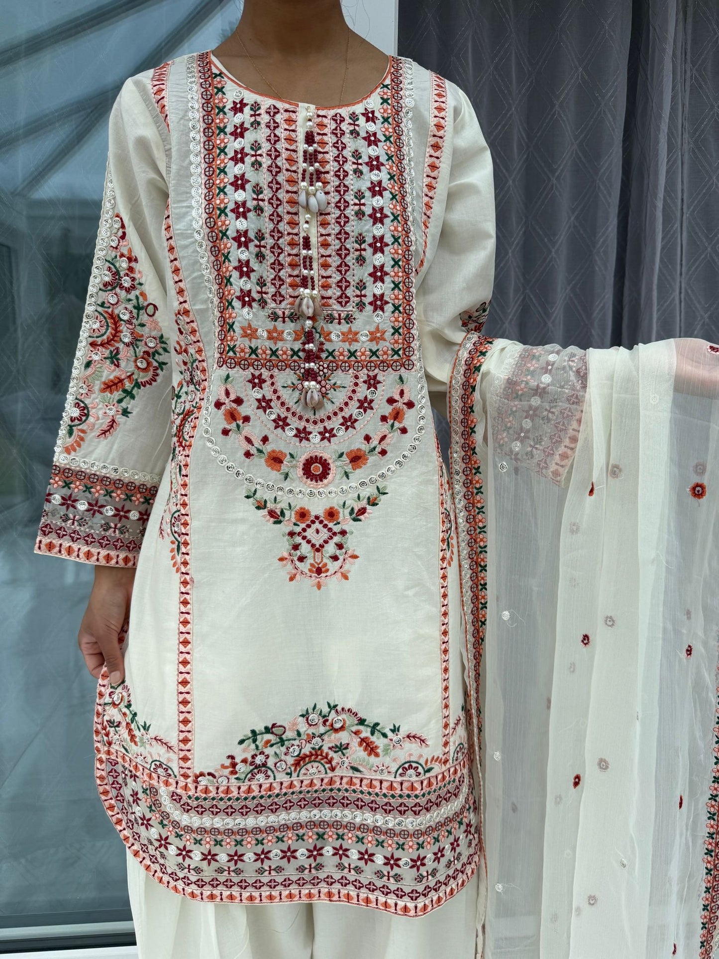 RANG JA - Embroidered cotton kameez with shalwar