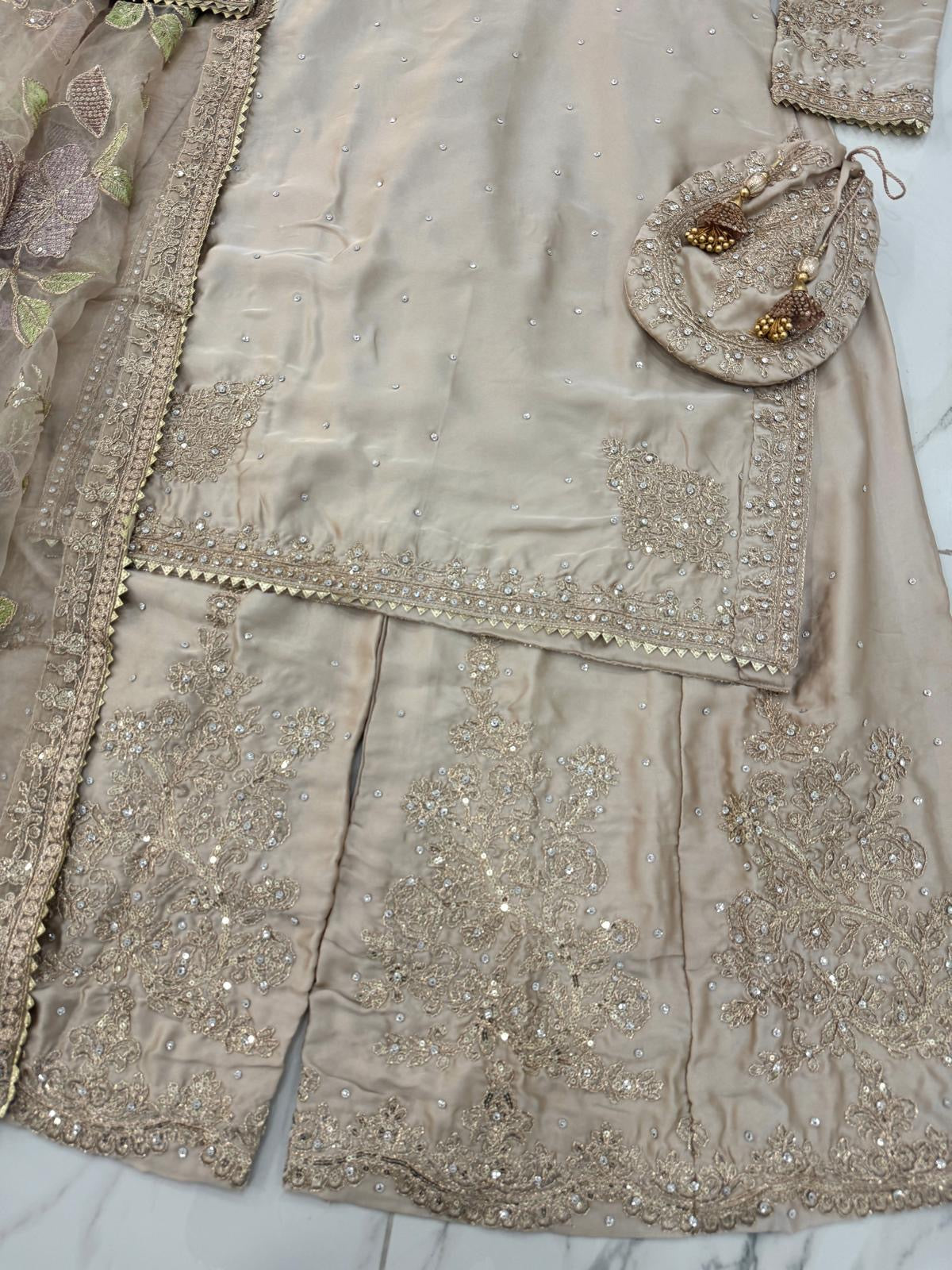 KASHISH - Embroidered silk kameez with sharara