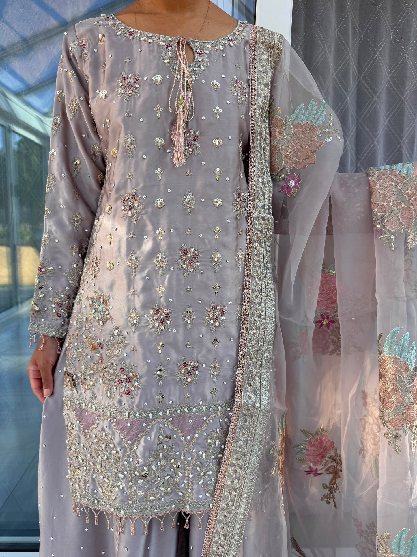 SAMAN - Embroidered silk kameez with sharara and duppatta